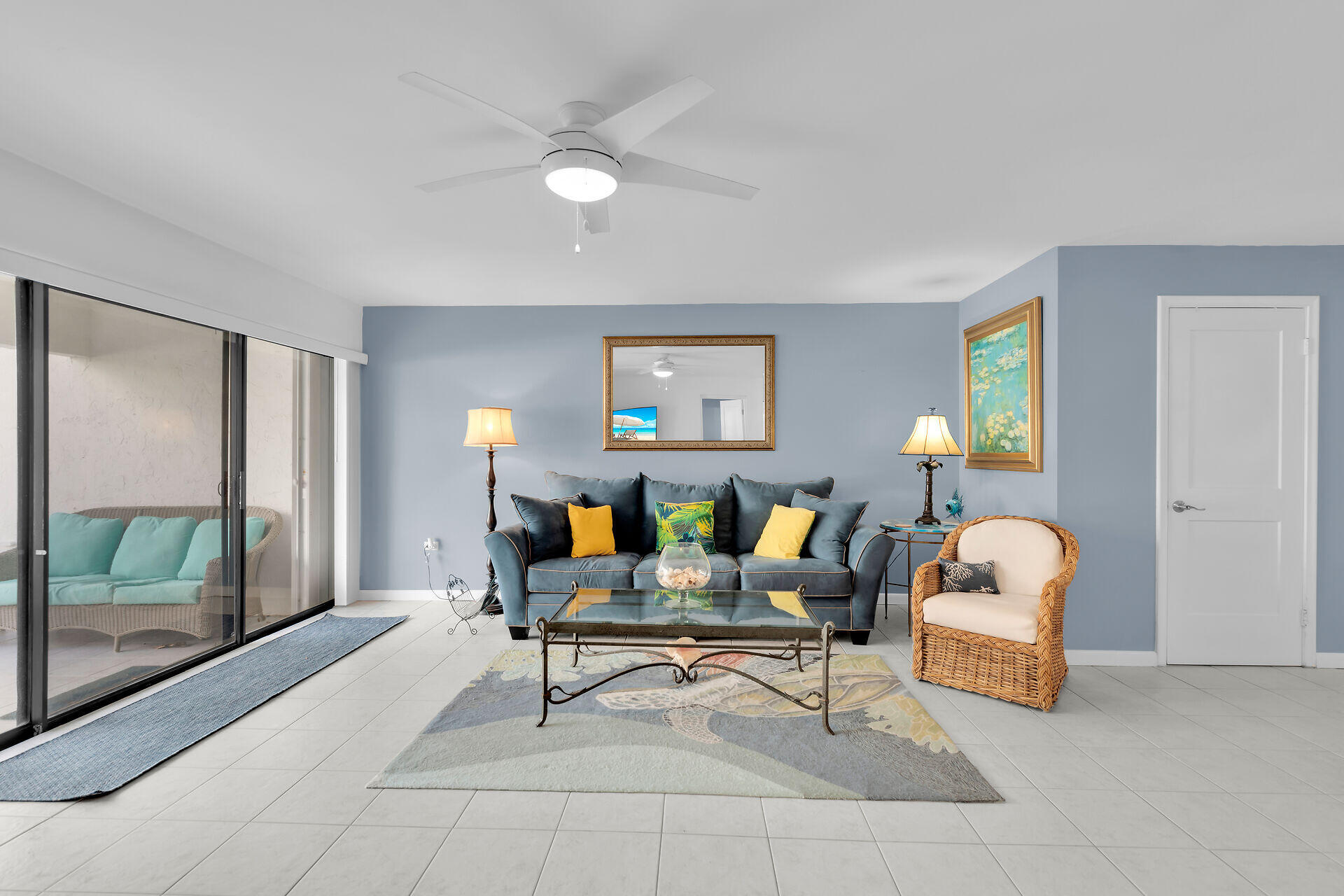 601 W Ocean Drive, 301a Property Photo 4