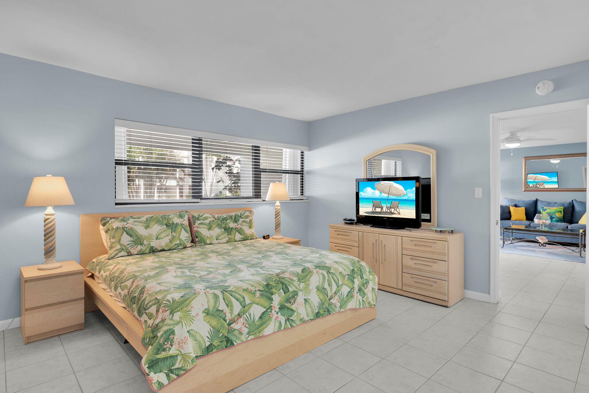 601 W Ocean Drive, 301a Property Photo 18