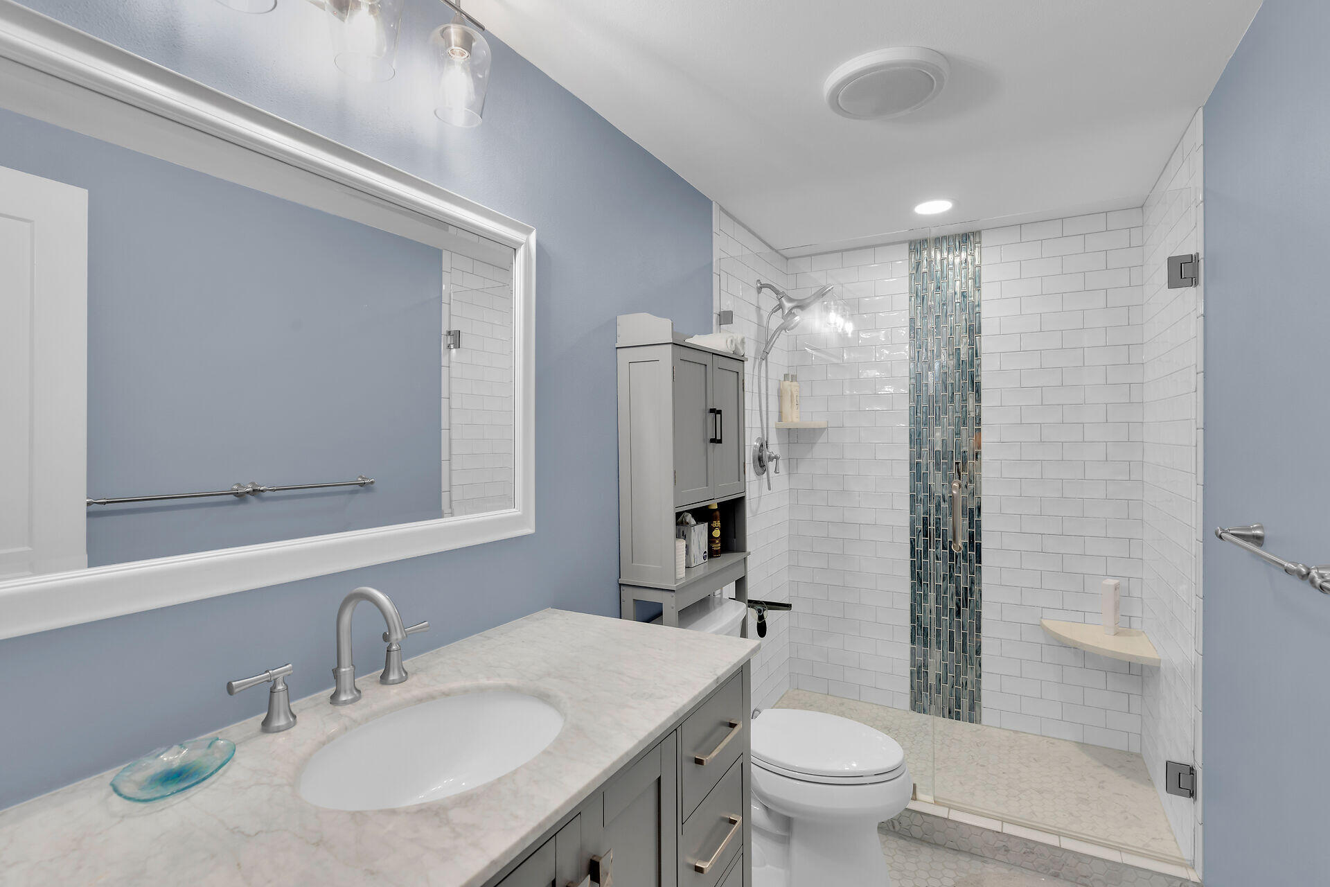 601 W Ocean Drive, 301a Property Photo 20