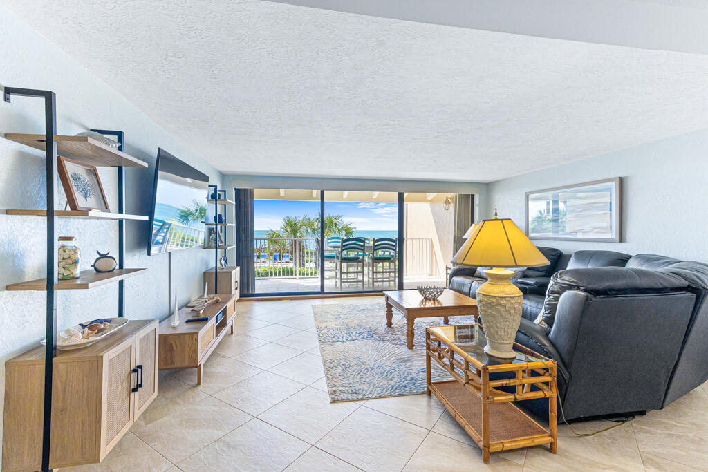 1133 W Ocean Drive, 7 Property Photo 10