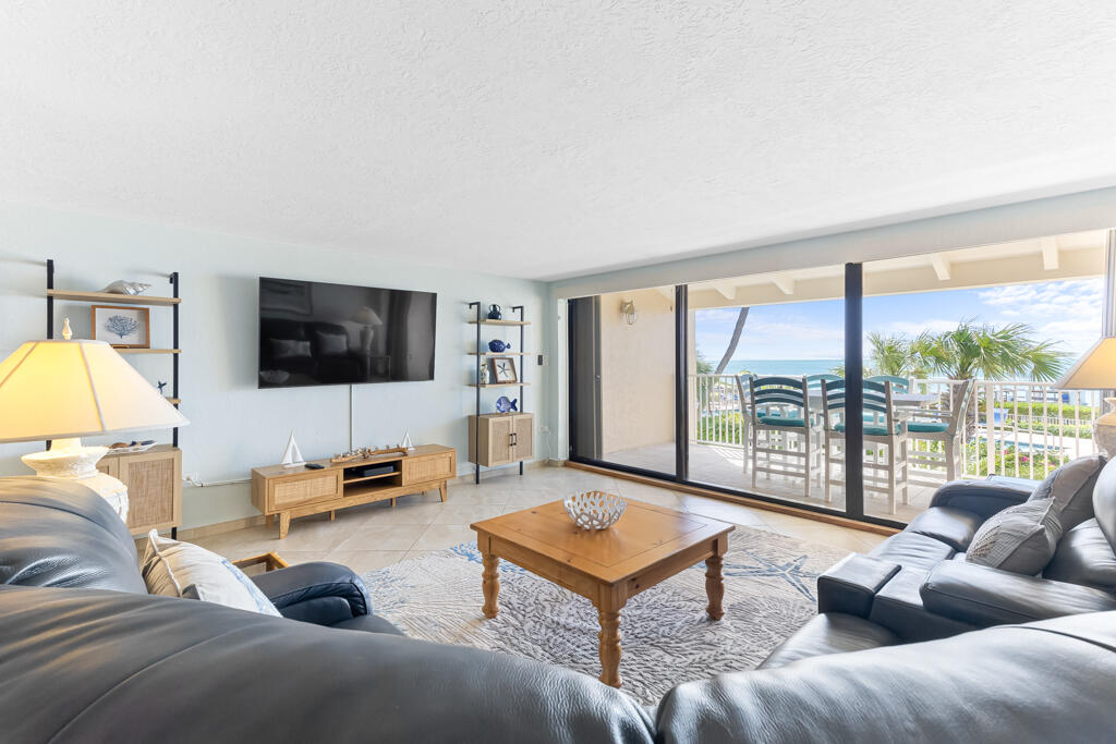 1133 W Ocean Drive, 7 Property Photo 12