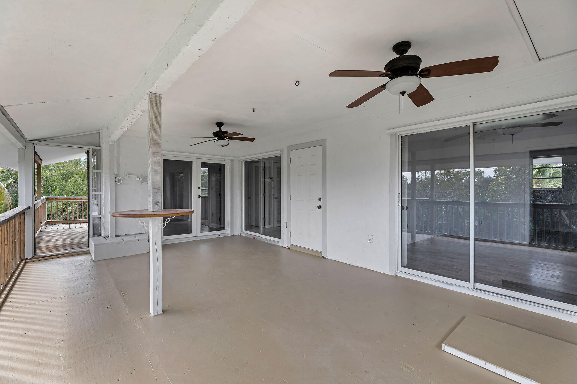 30650 15th Street Property Photo 5