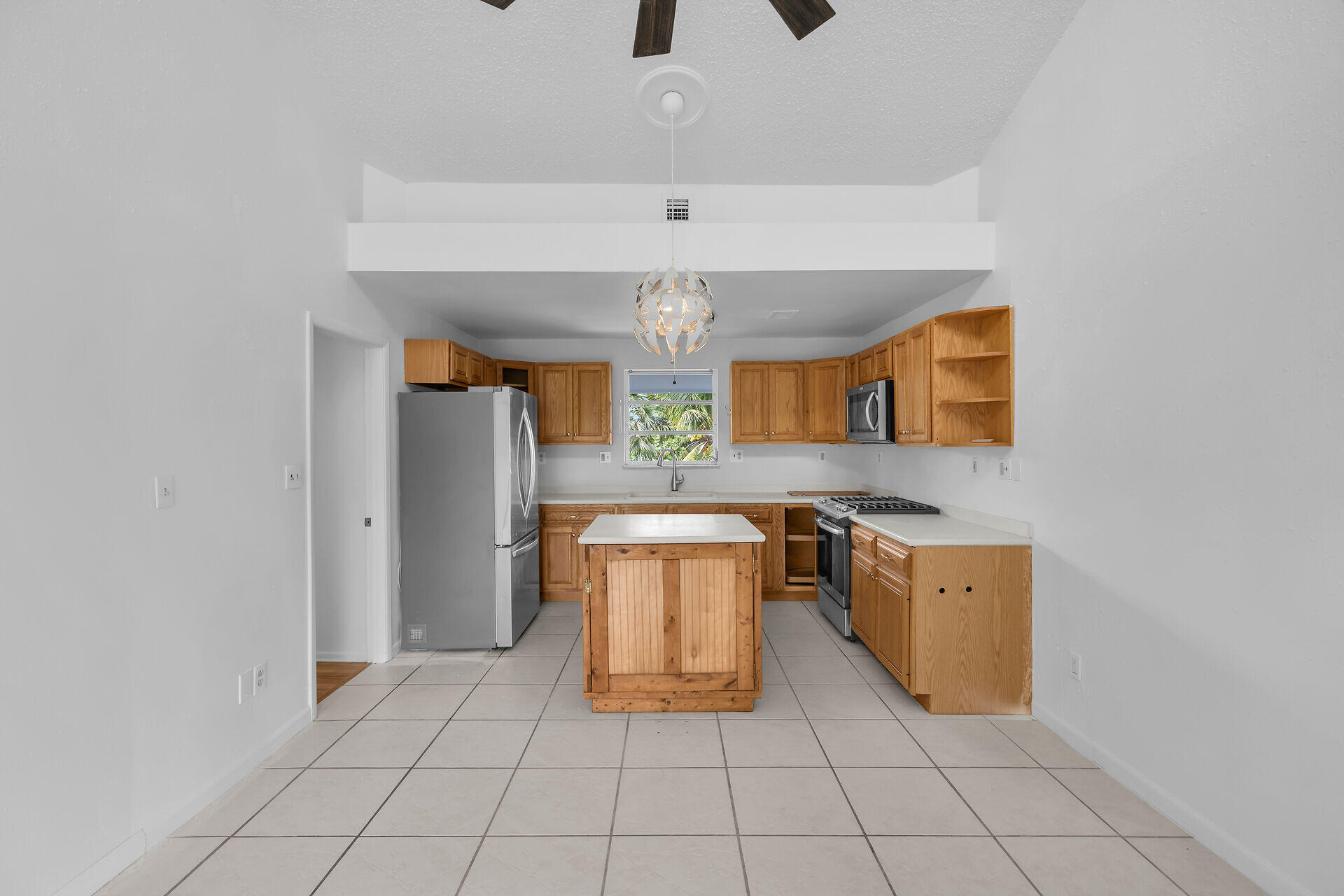 30650 15th Street Property Photo 7