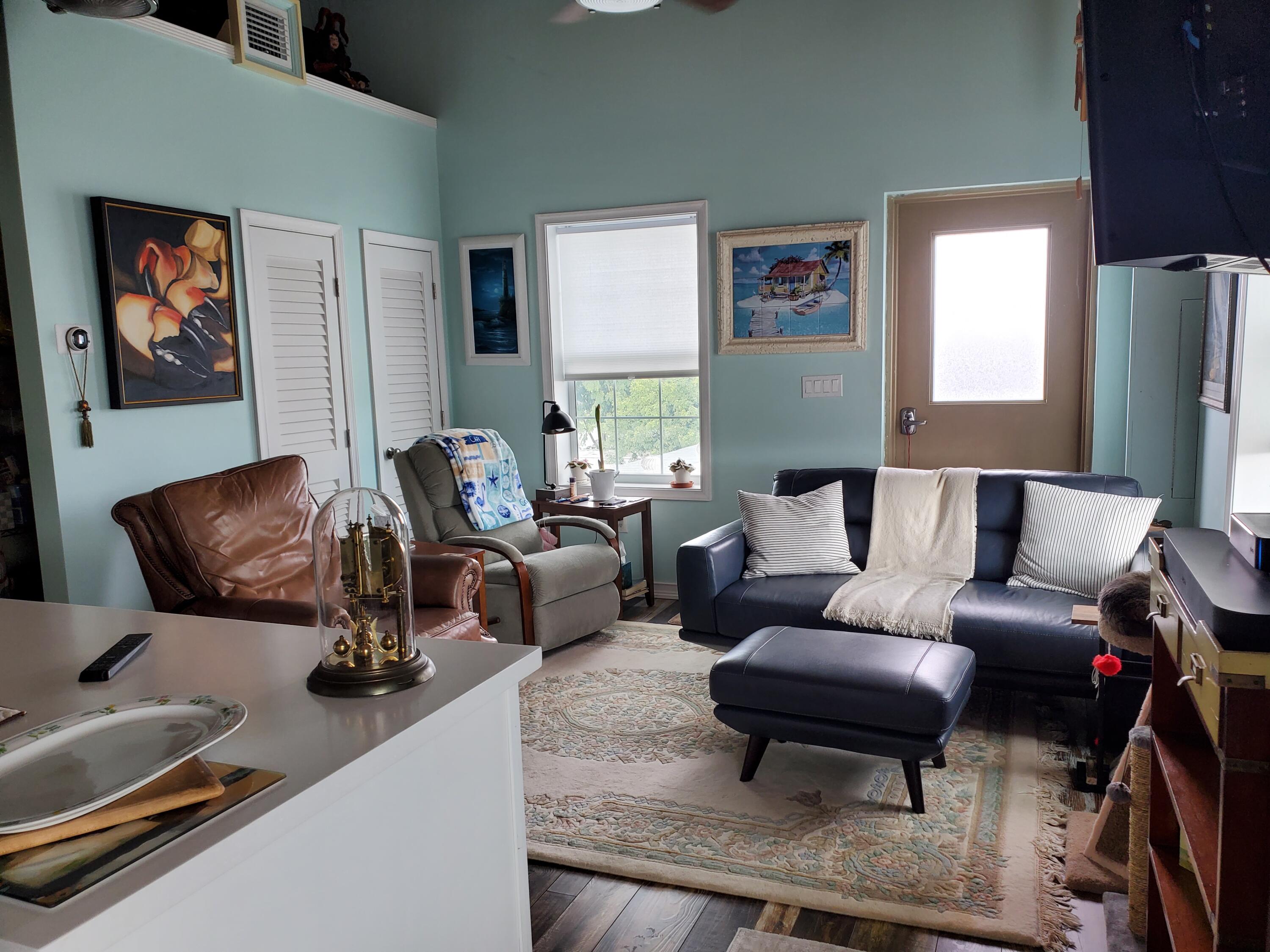 5635 Macdonald Avenue Property Photo