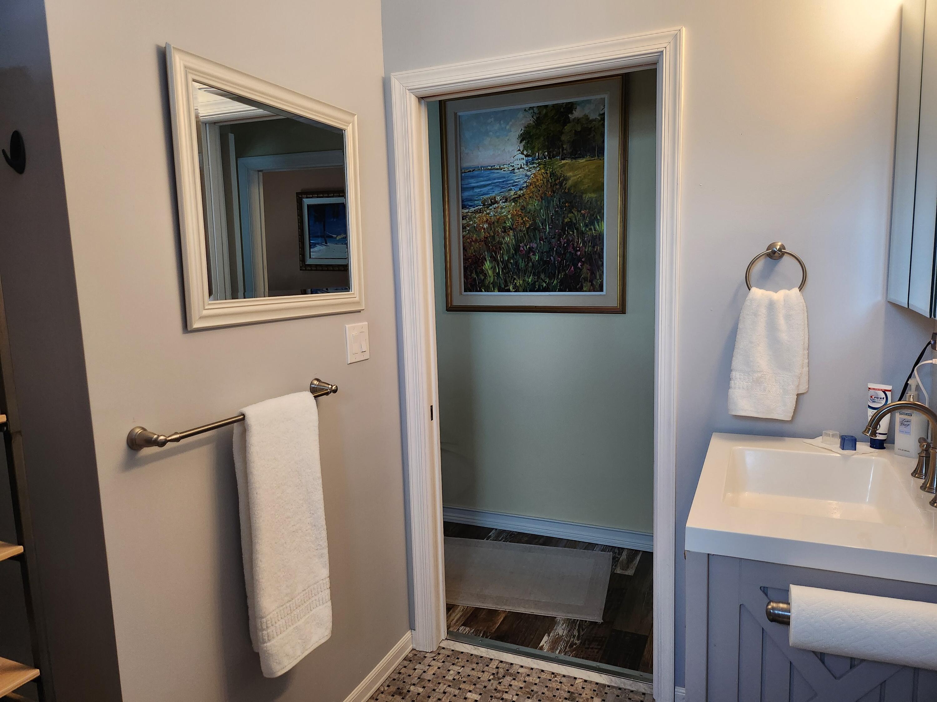 5635 Macdonald Avenue Property Photo 7