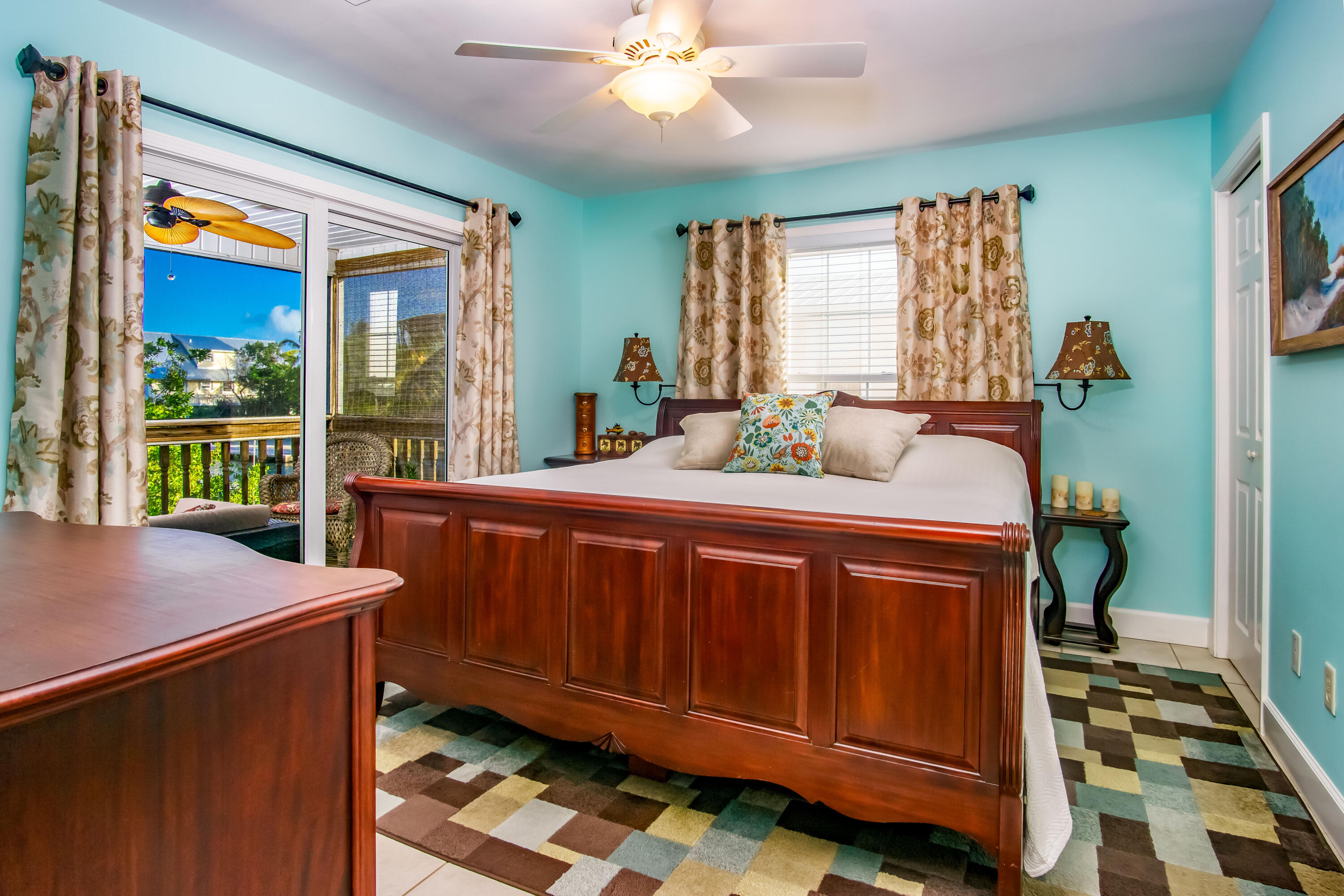853 Indies Road Property Photo 13