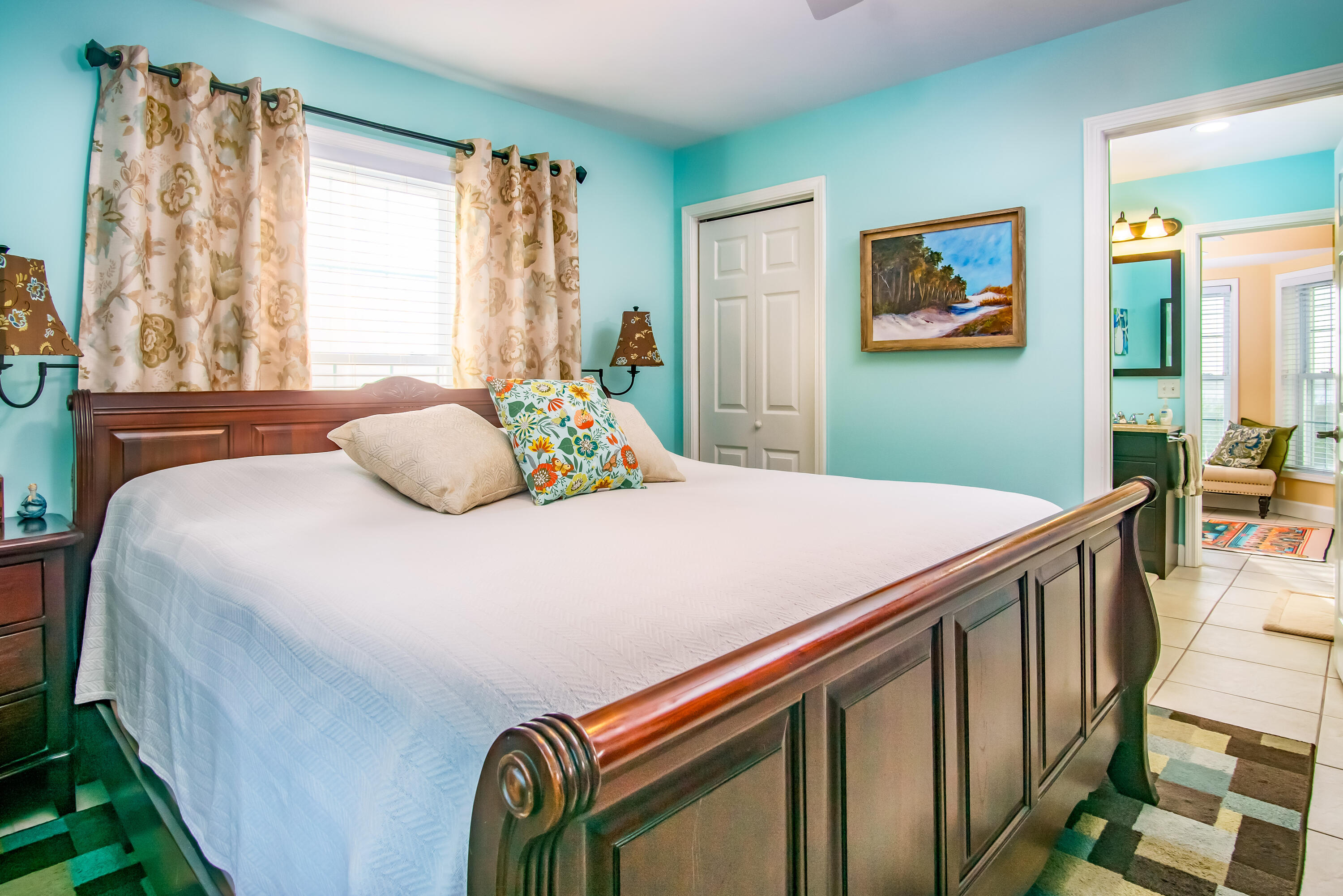 853 Indies Road Property Photo 14