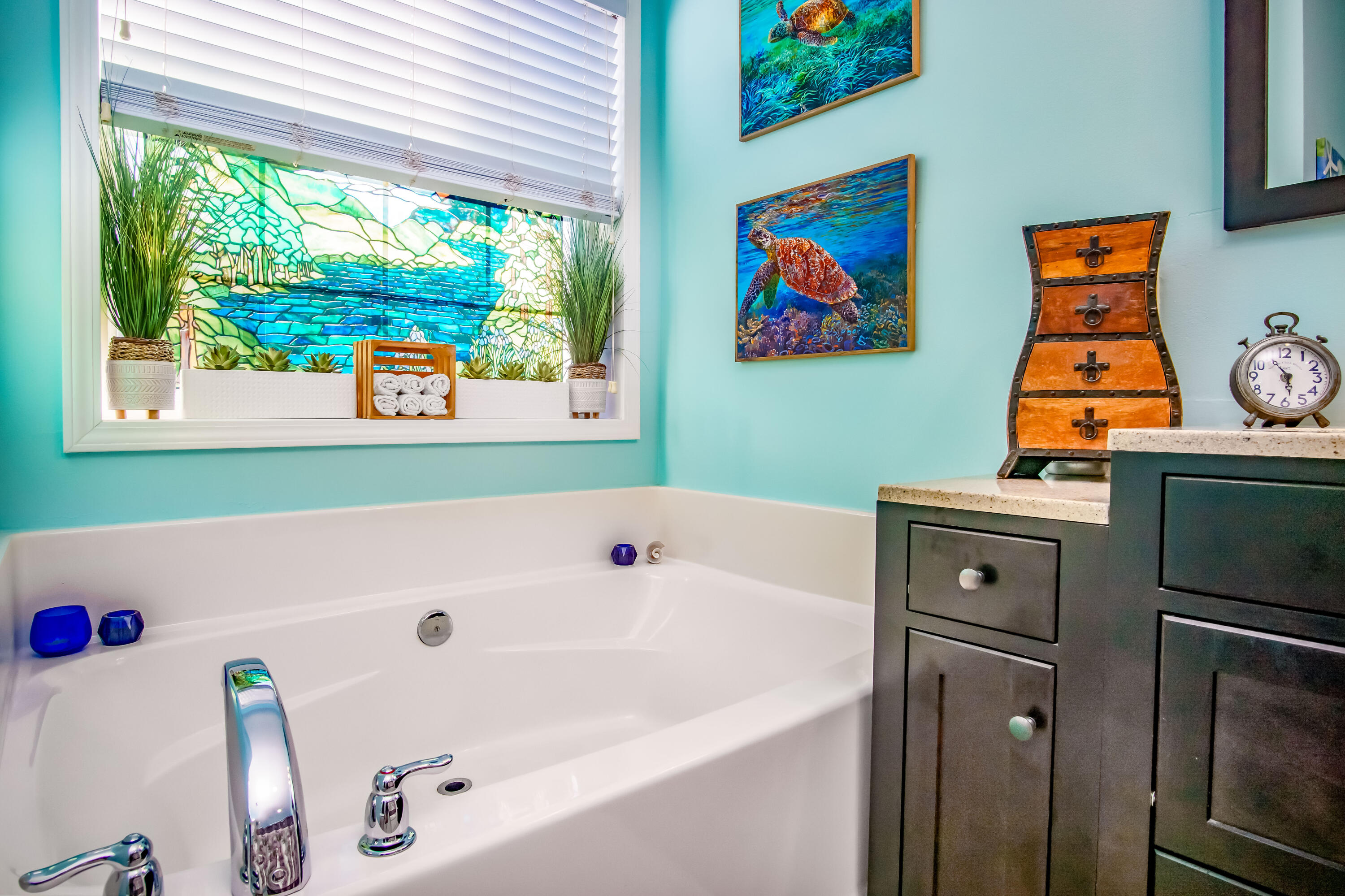 853 Indies Road Property Photo 16