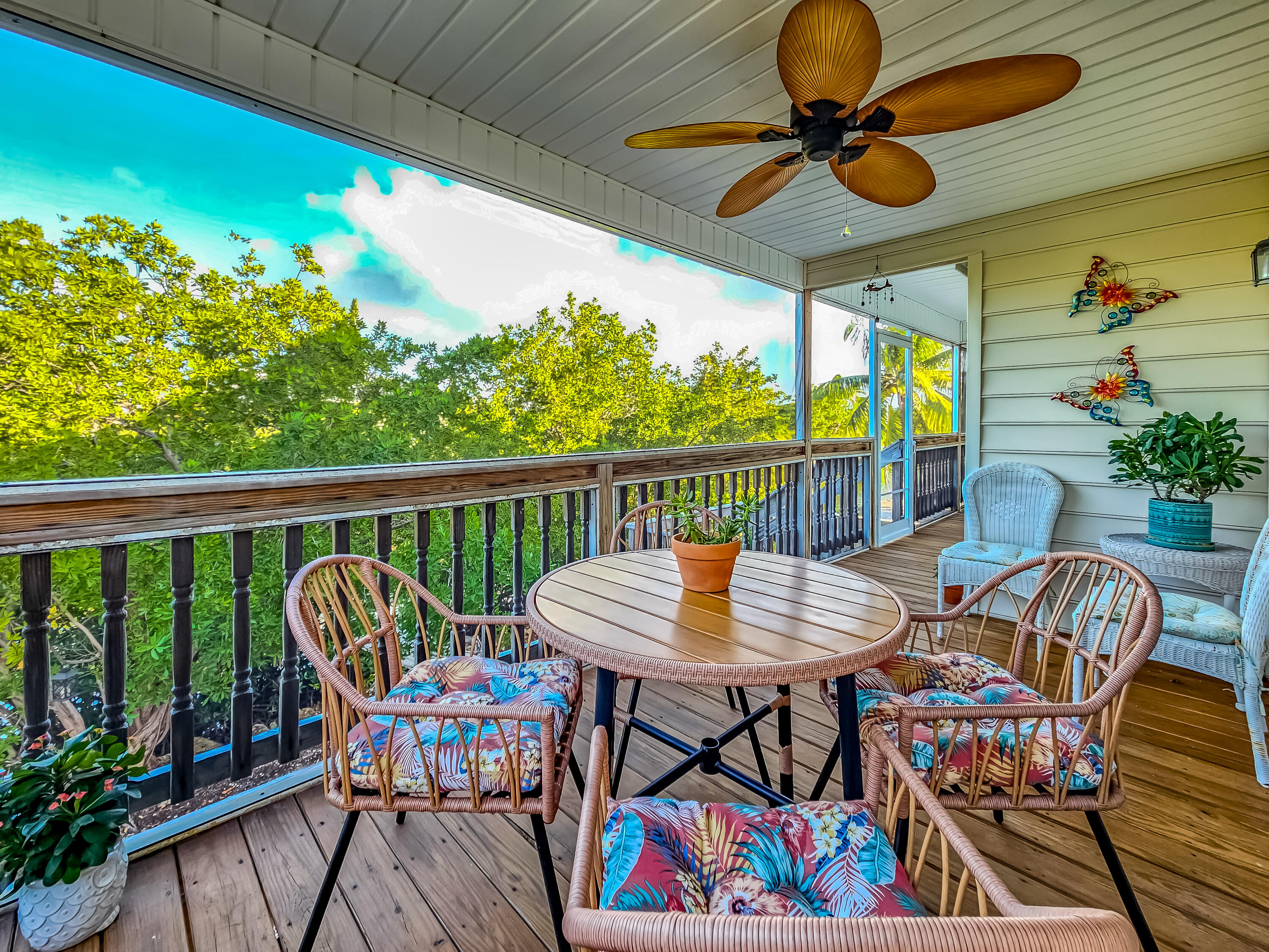 853 Indies Road Property Photo 20