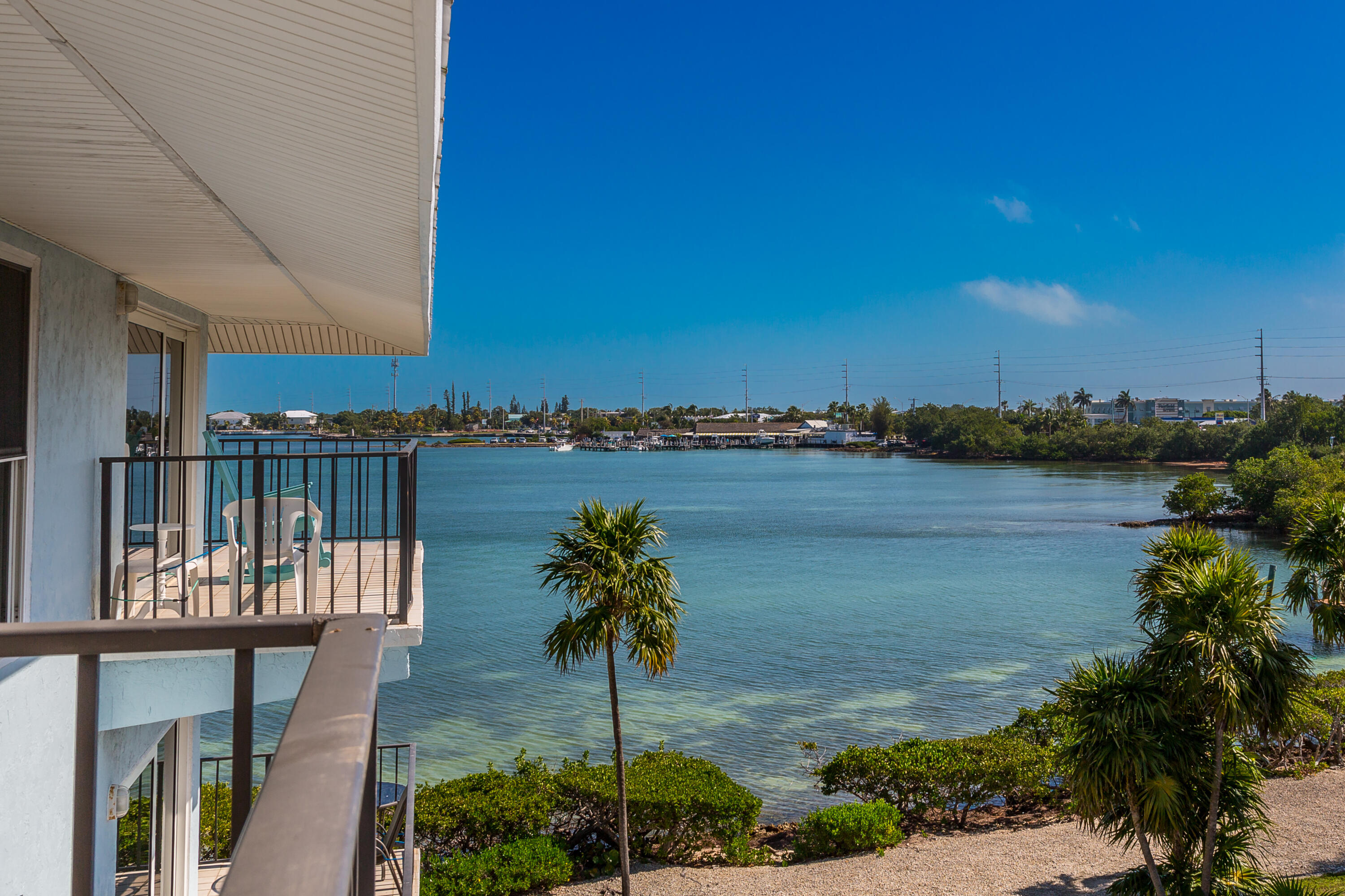 12690 Overseas Highway, 411 Property Photo 21