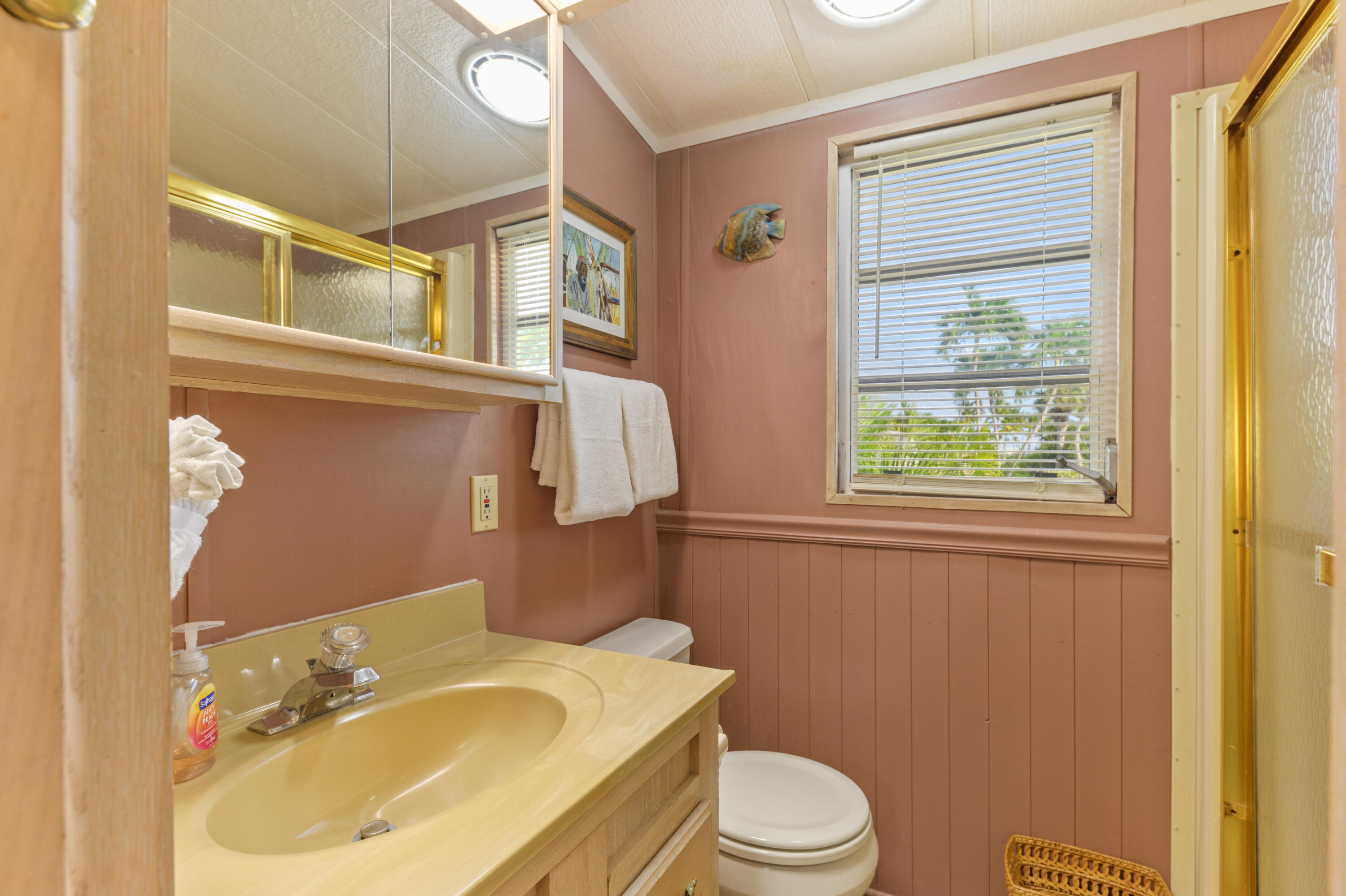 701 Spanish Main Drive, 333 Property Photo 8