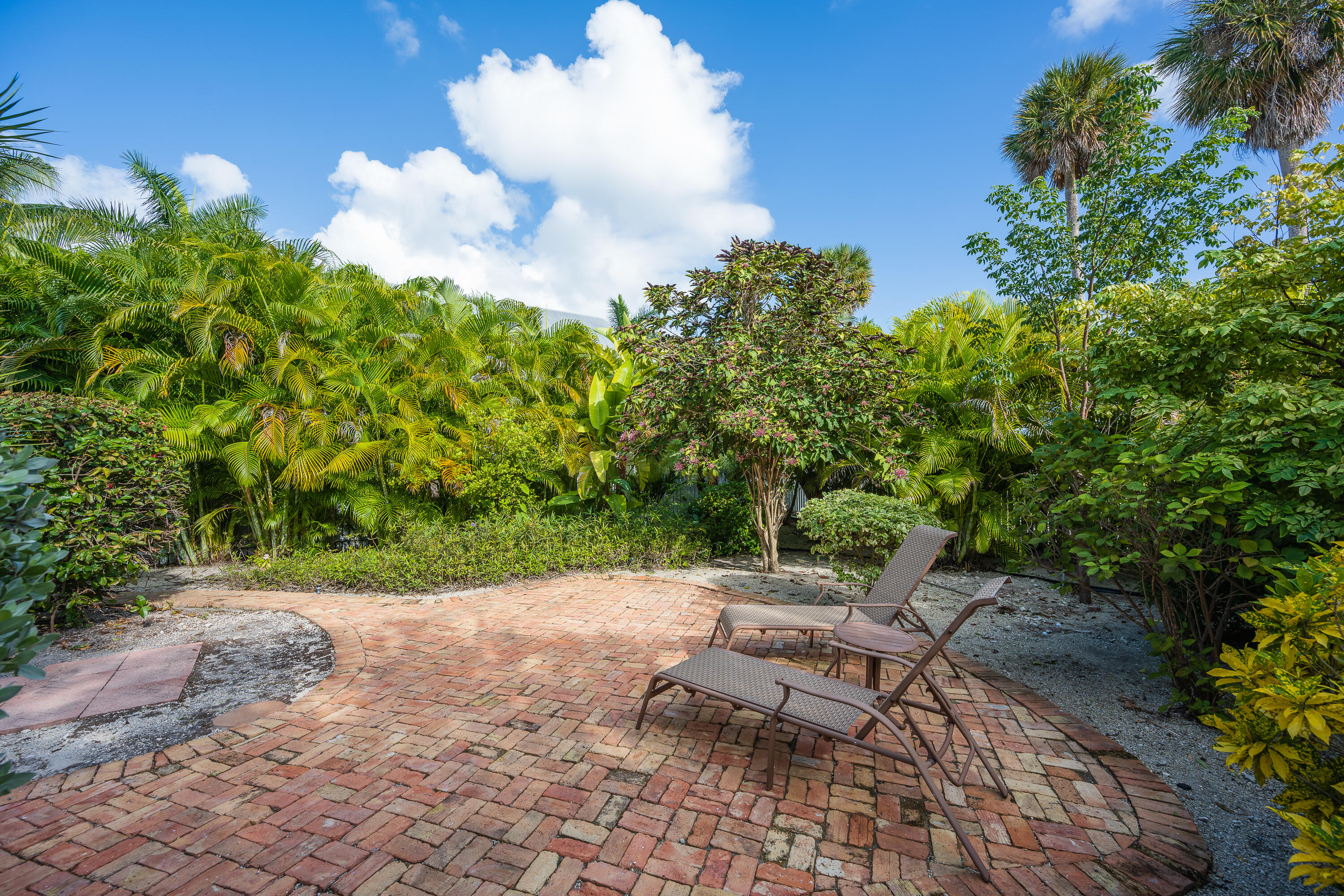 243 Golf Club Drive Property Photo 45