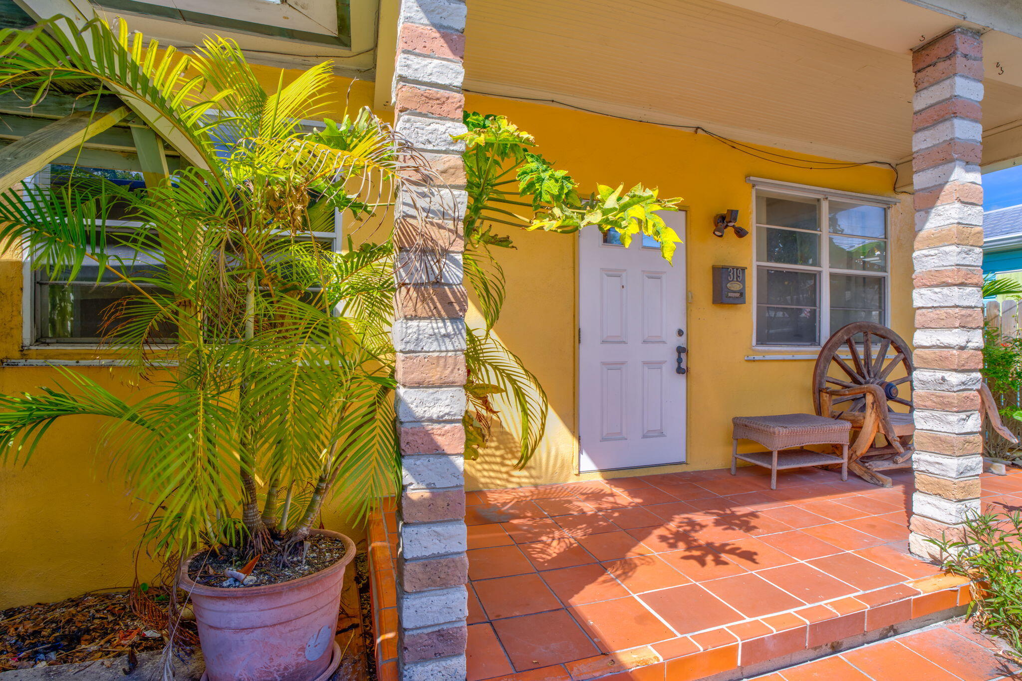 319 Julia Street Property Photo 30
