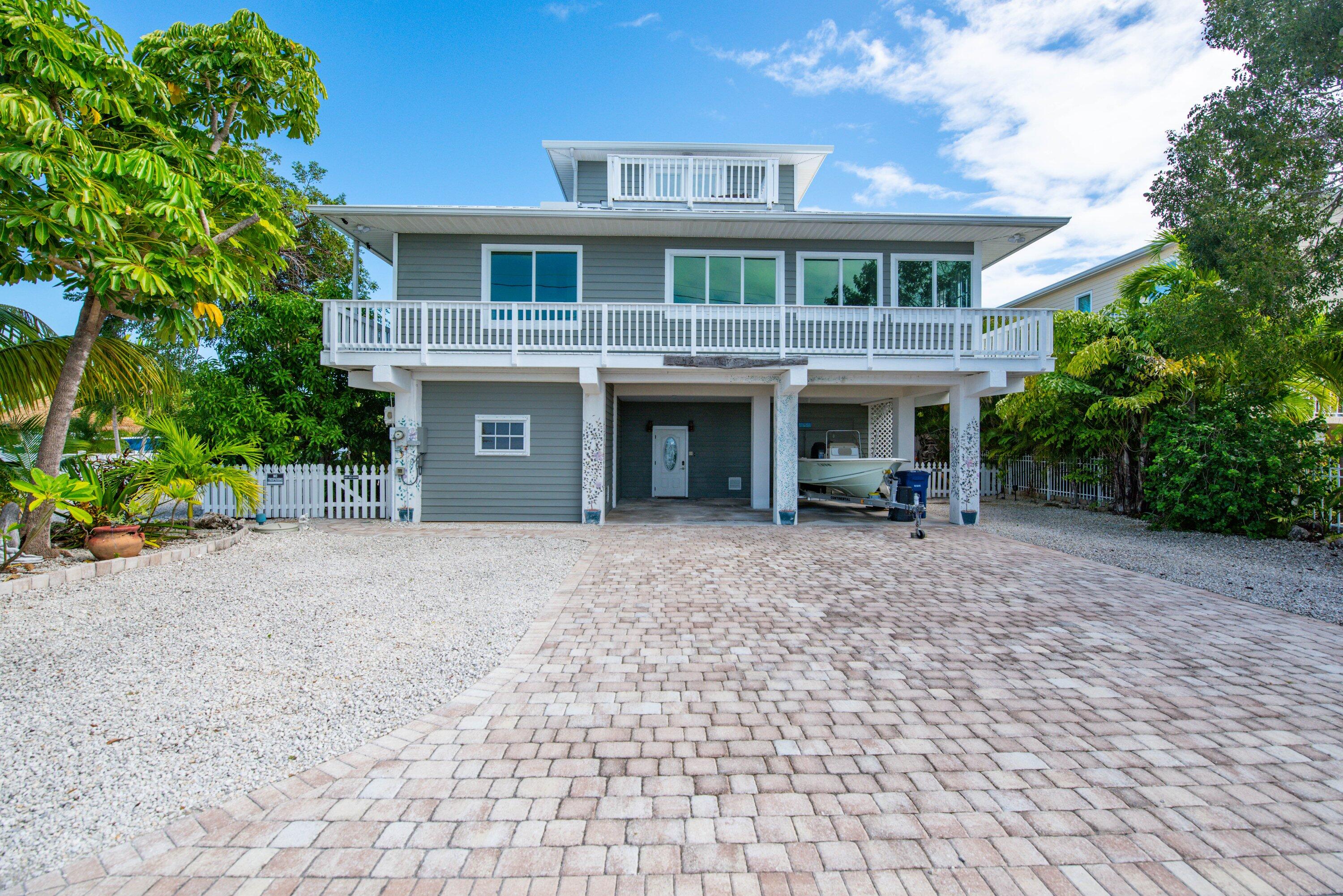 643 Indies Road Property Photo 7
