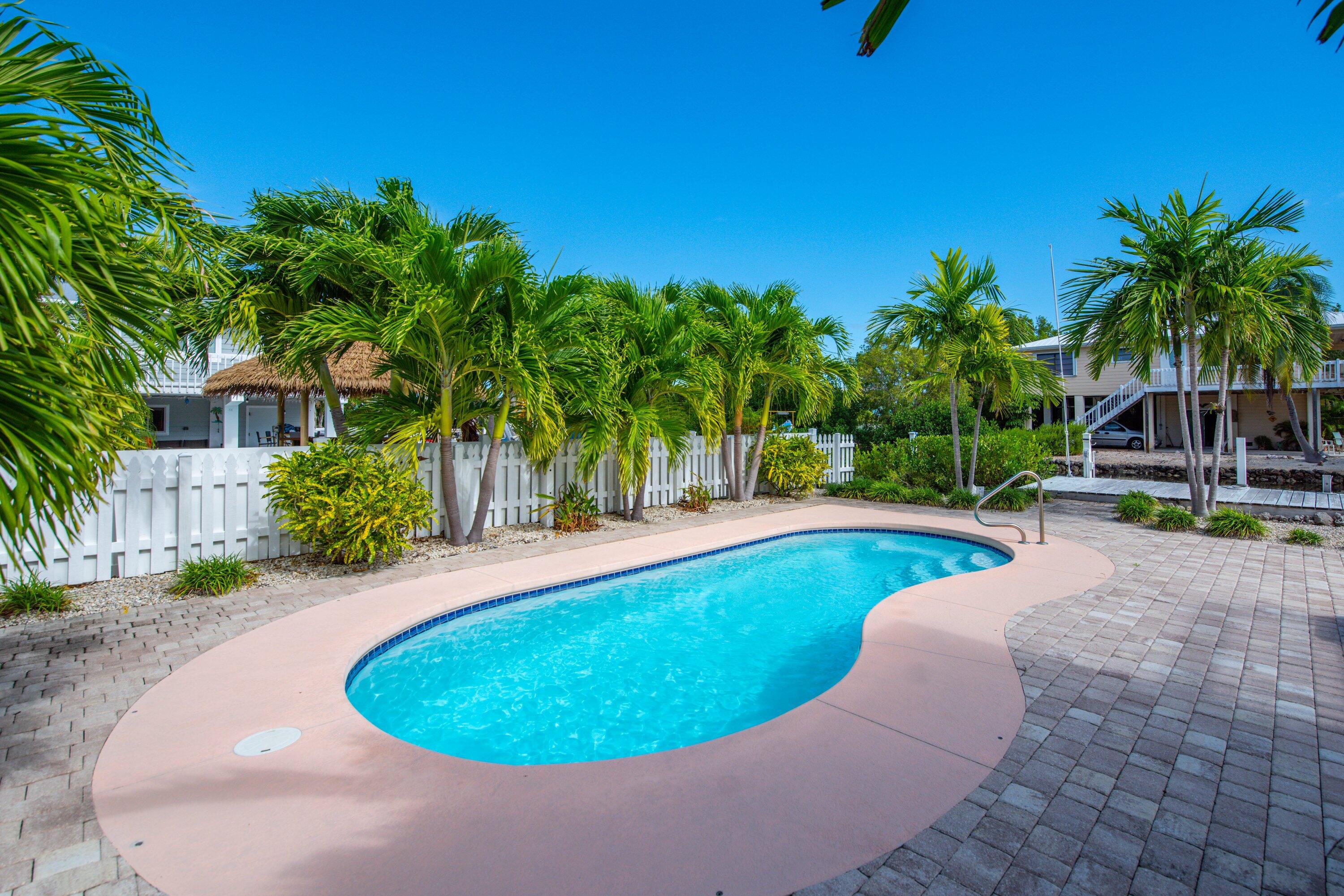 643 Indies Road Property Photo 10