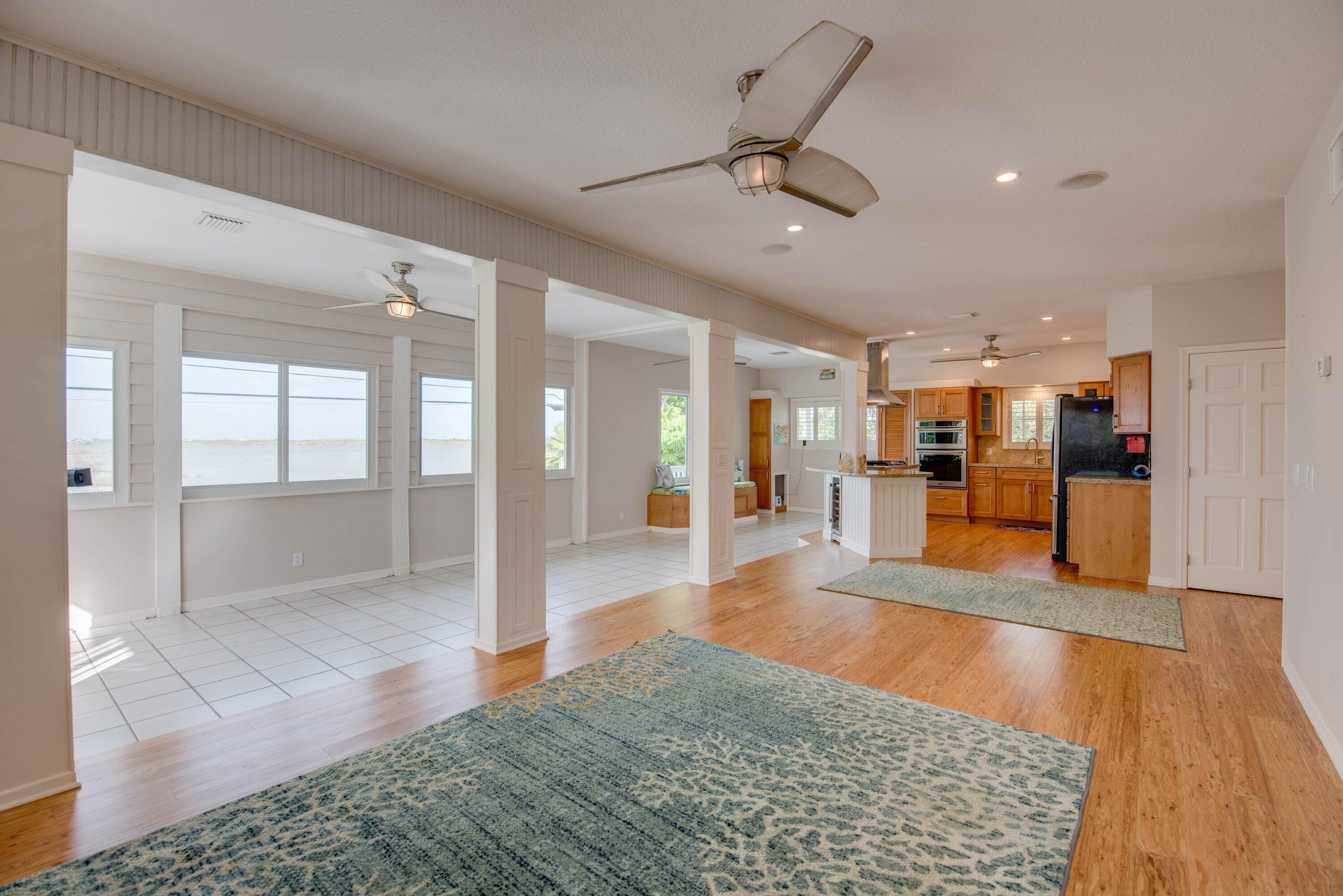 643 Indies Road Property Photo 23
