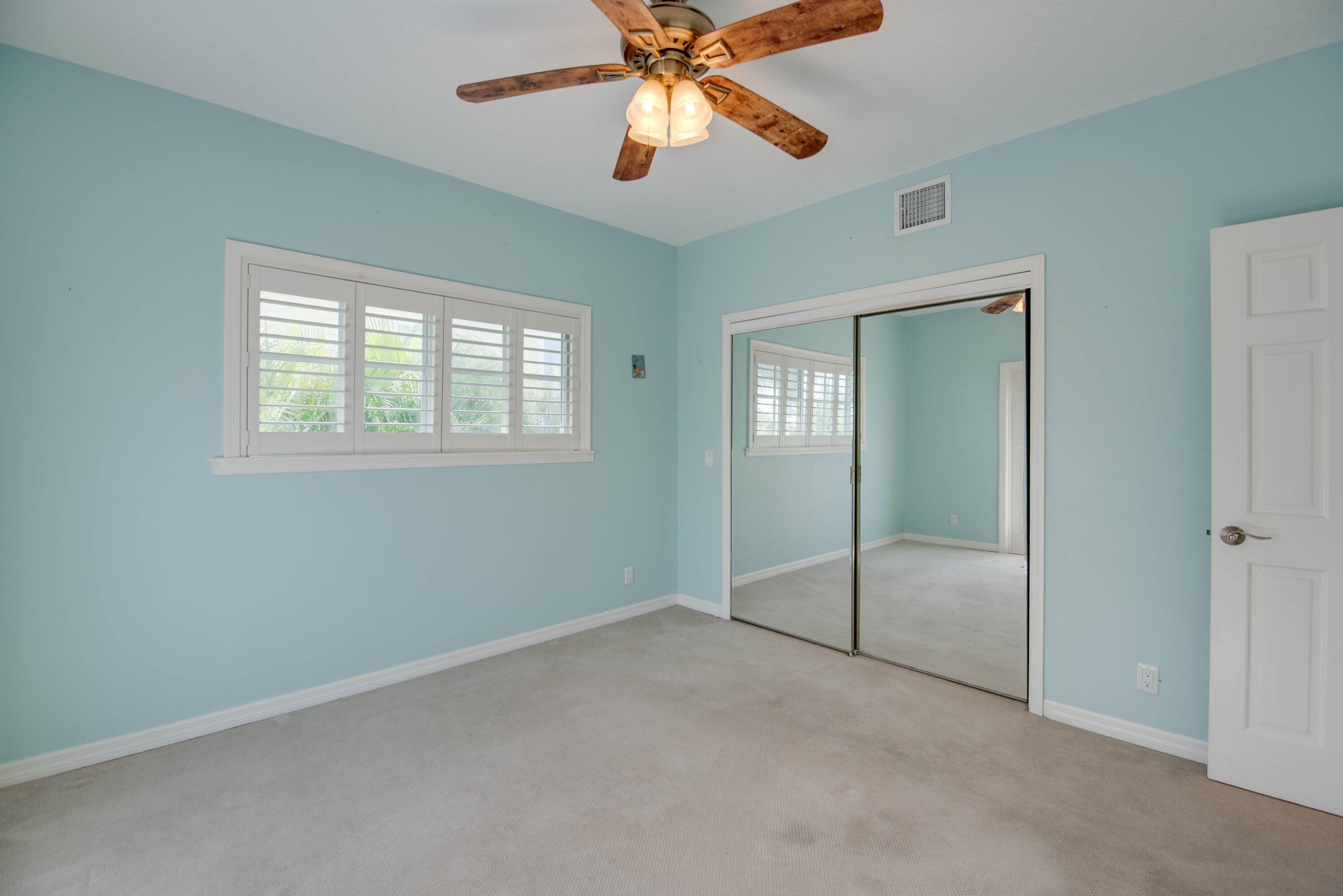 643 Indies Road Property Photo 31