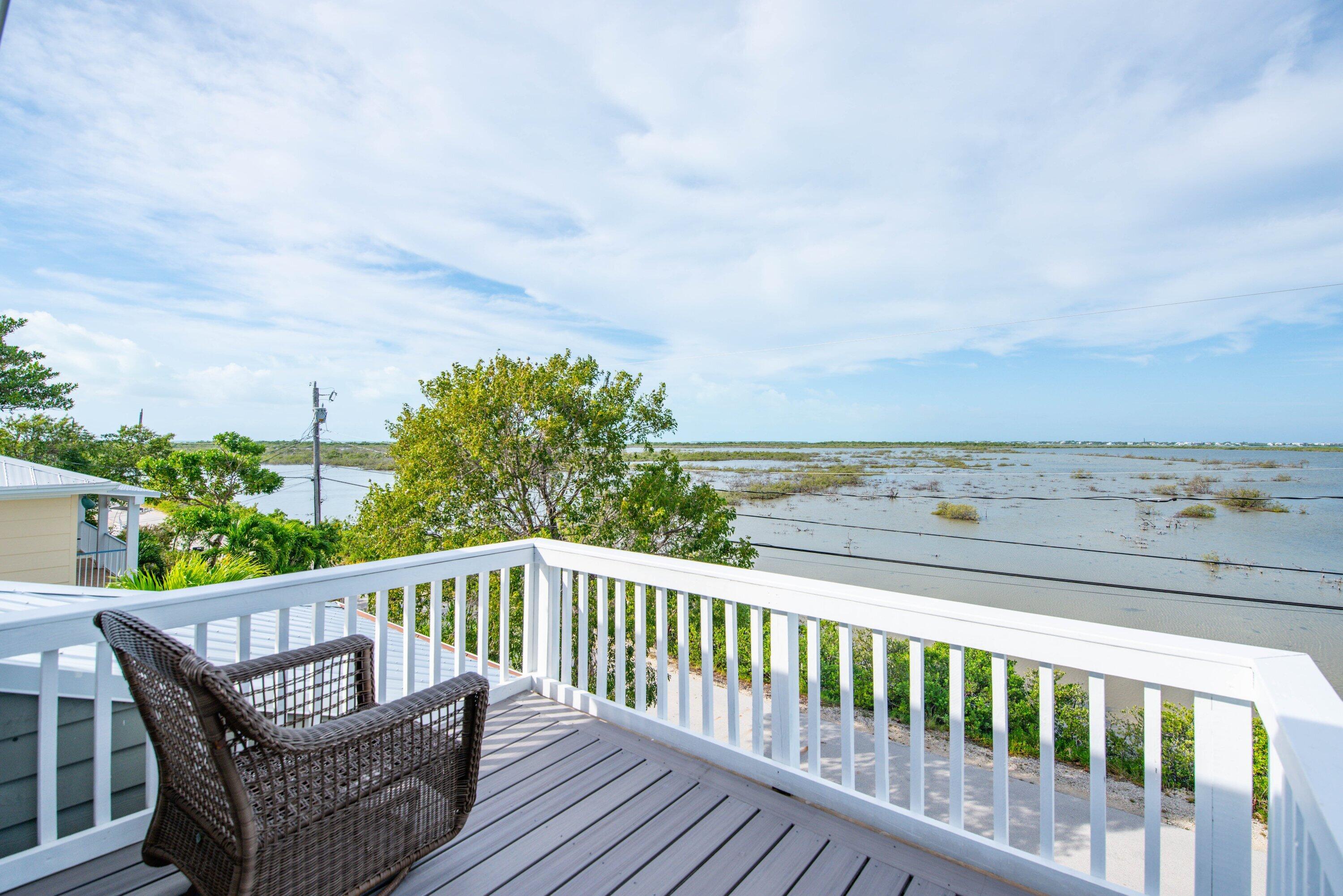 643 Indies Road Property Photo 35