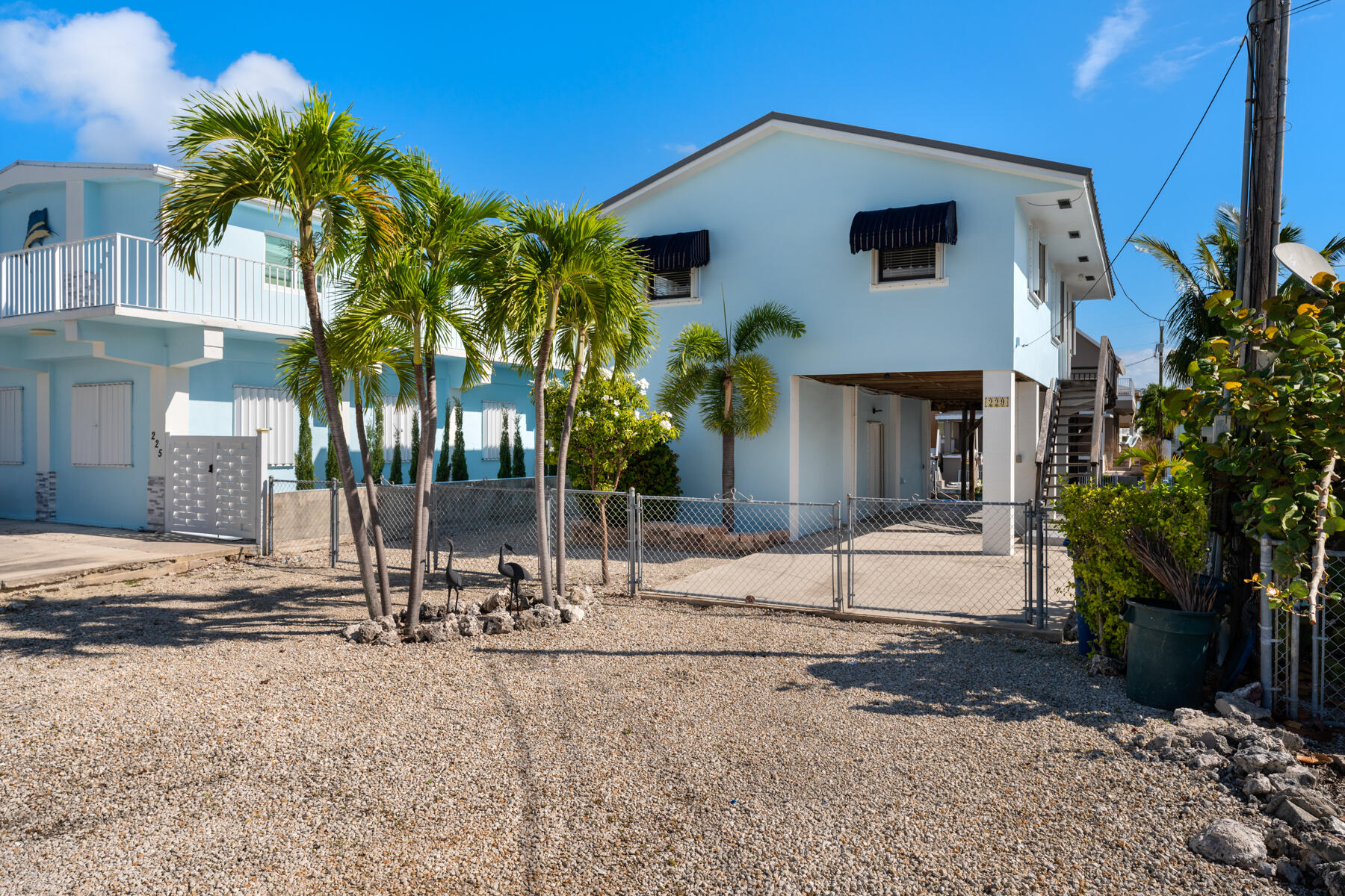 229 Burgundy Drive Property Photo 3