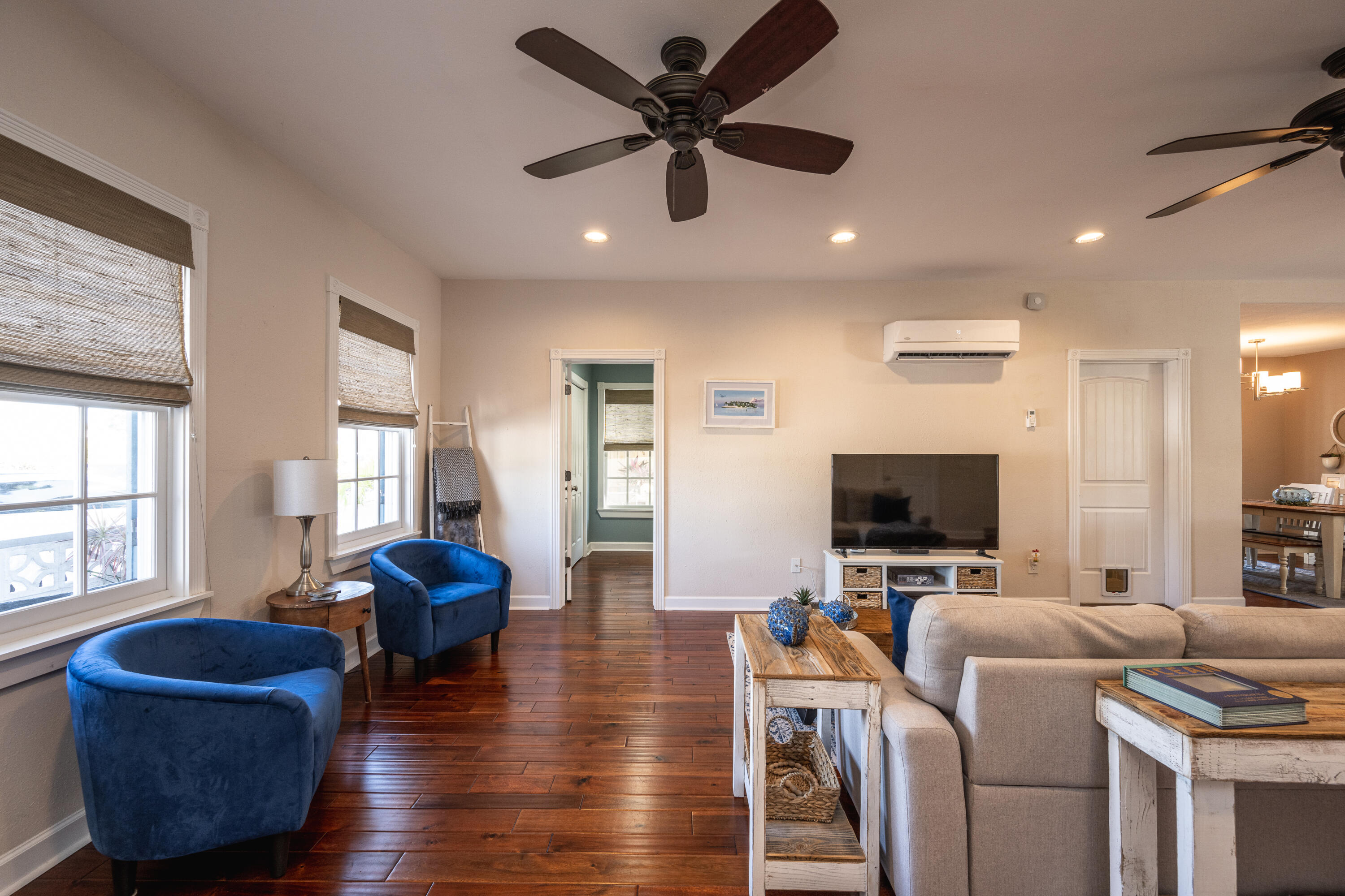 400 White Street Property Photo 9