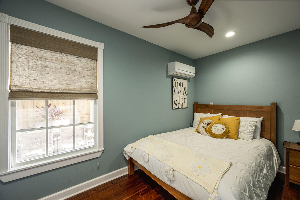 400 White Street Property Photo 12