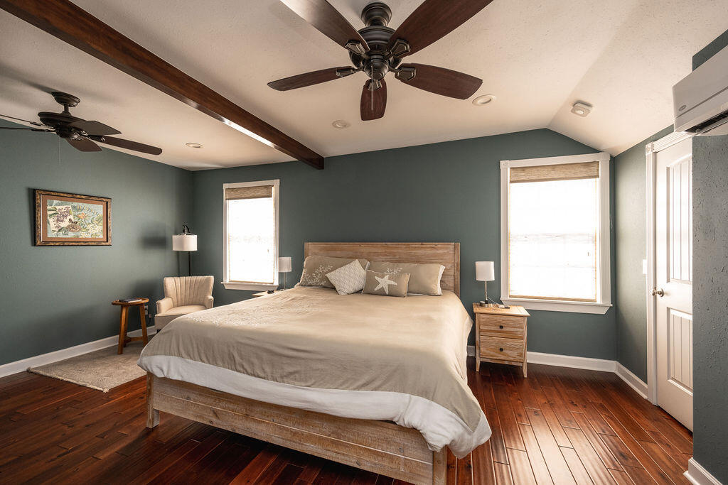 400 White Street Property Photo 29