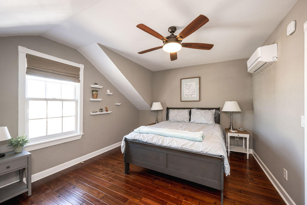 400 White Street Property Photo 37