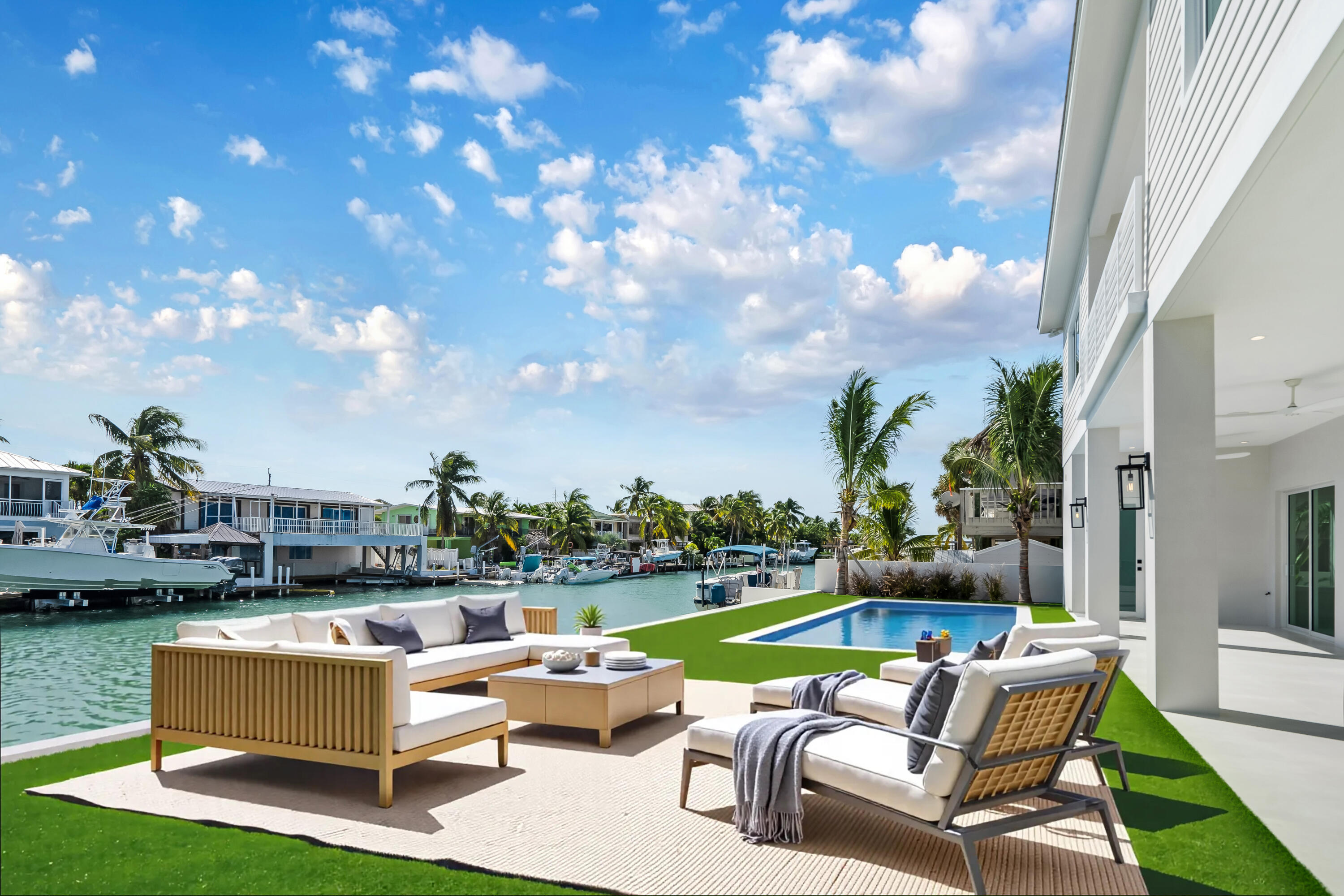 117 Leoni Drive Property Photo 4