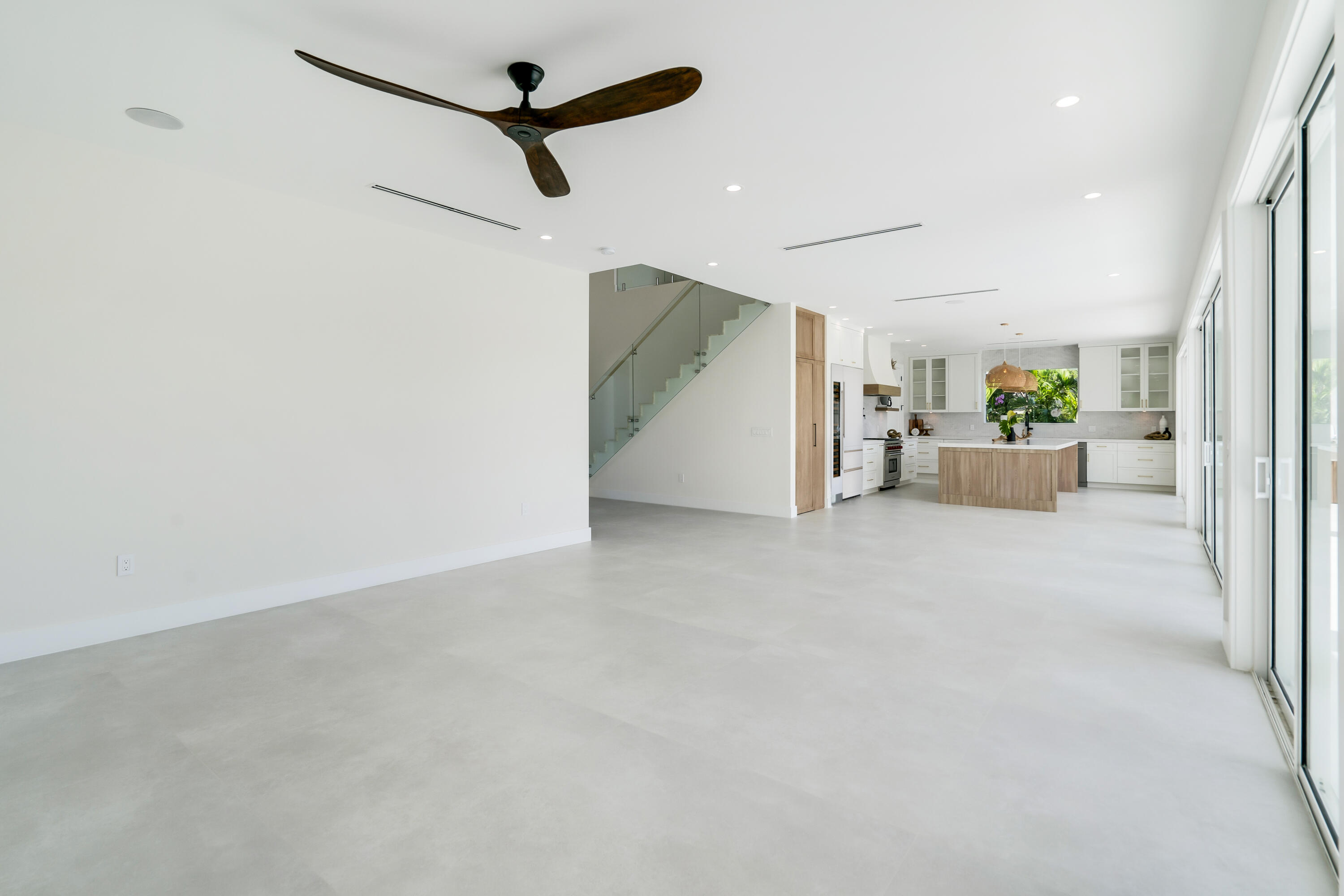 117 Leoni Drive Property Photo 13