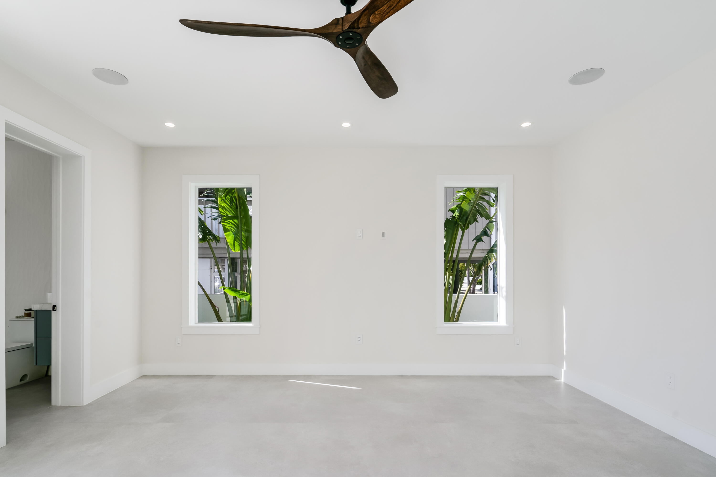 117 Leoni Drive Property Photo 16
