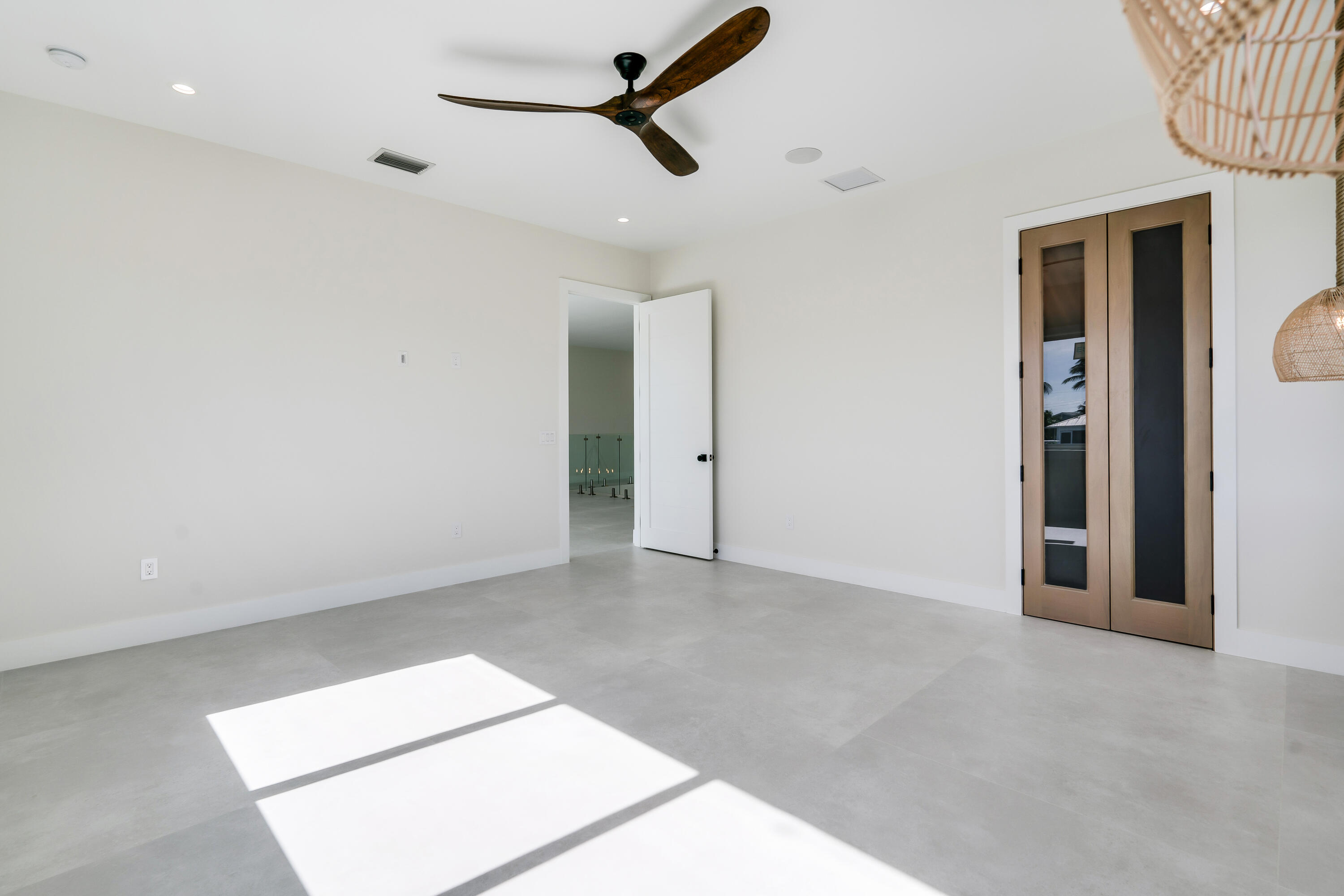 117 Leoni Drive Property Photo 18