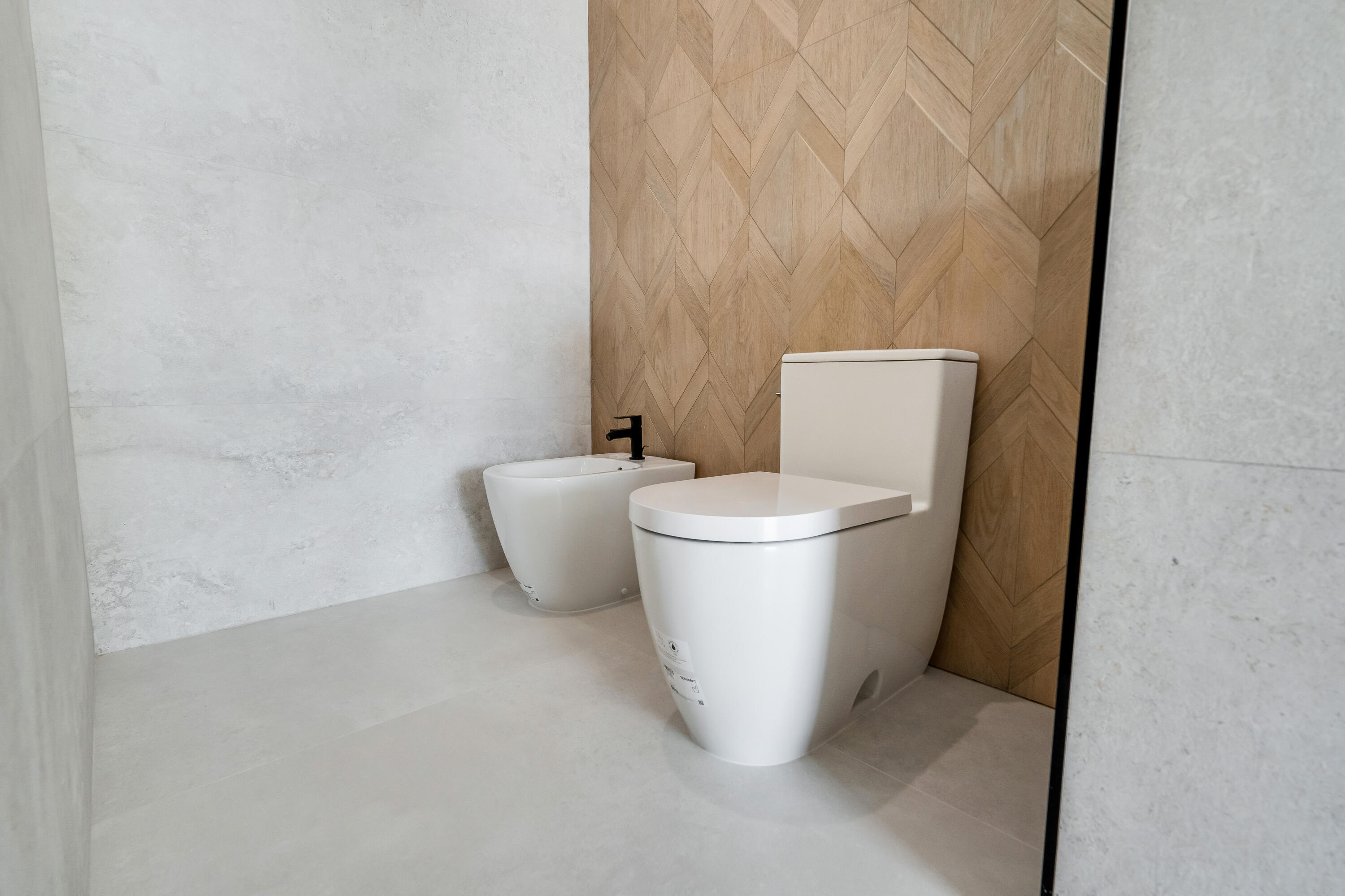 117 Leoni Drive Property Photo 32