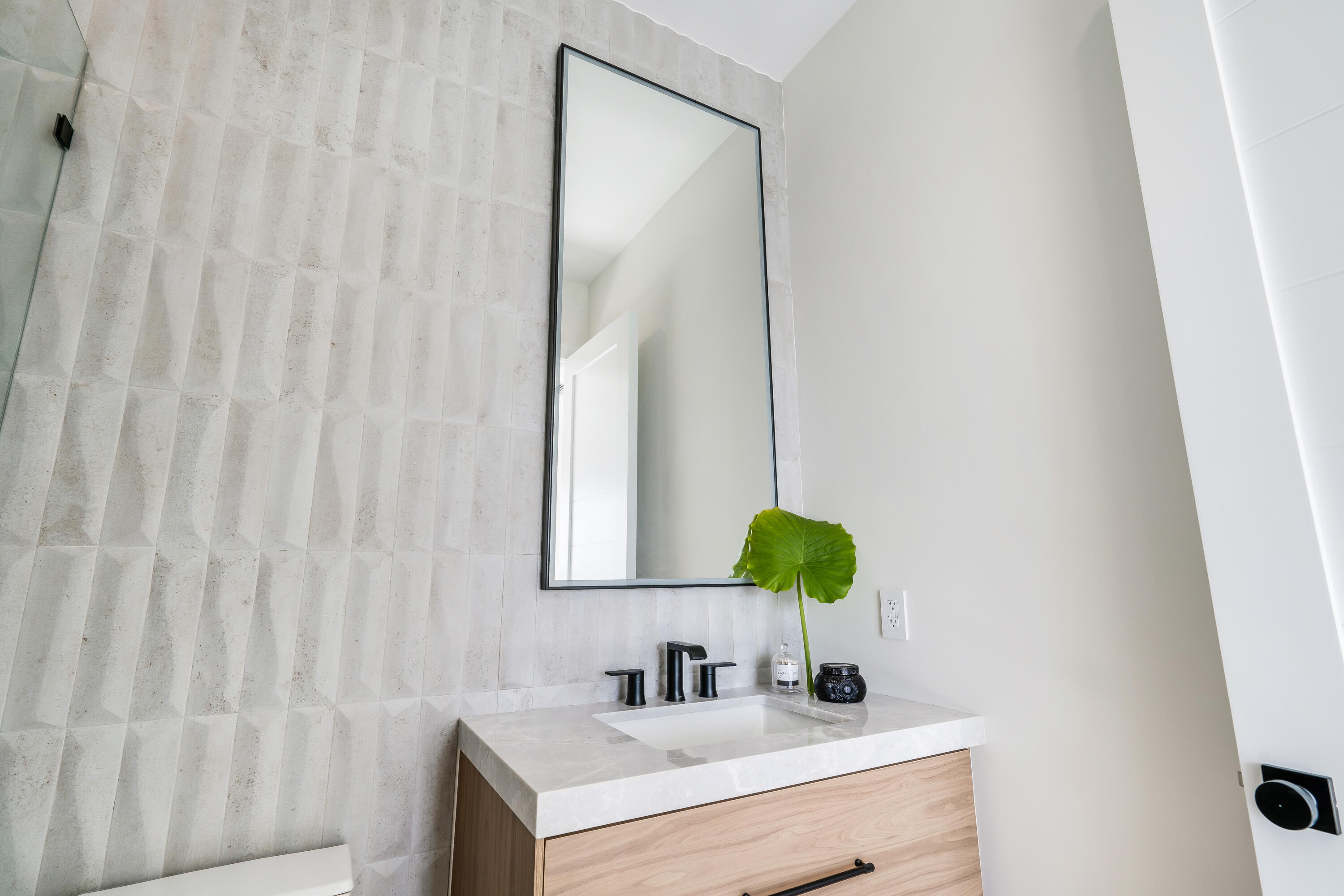 117 Leoni Drive Property Photo 43