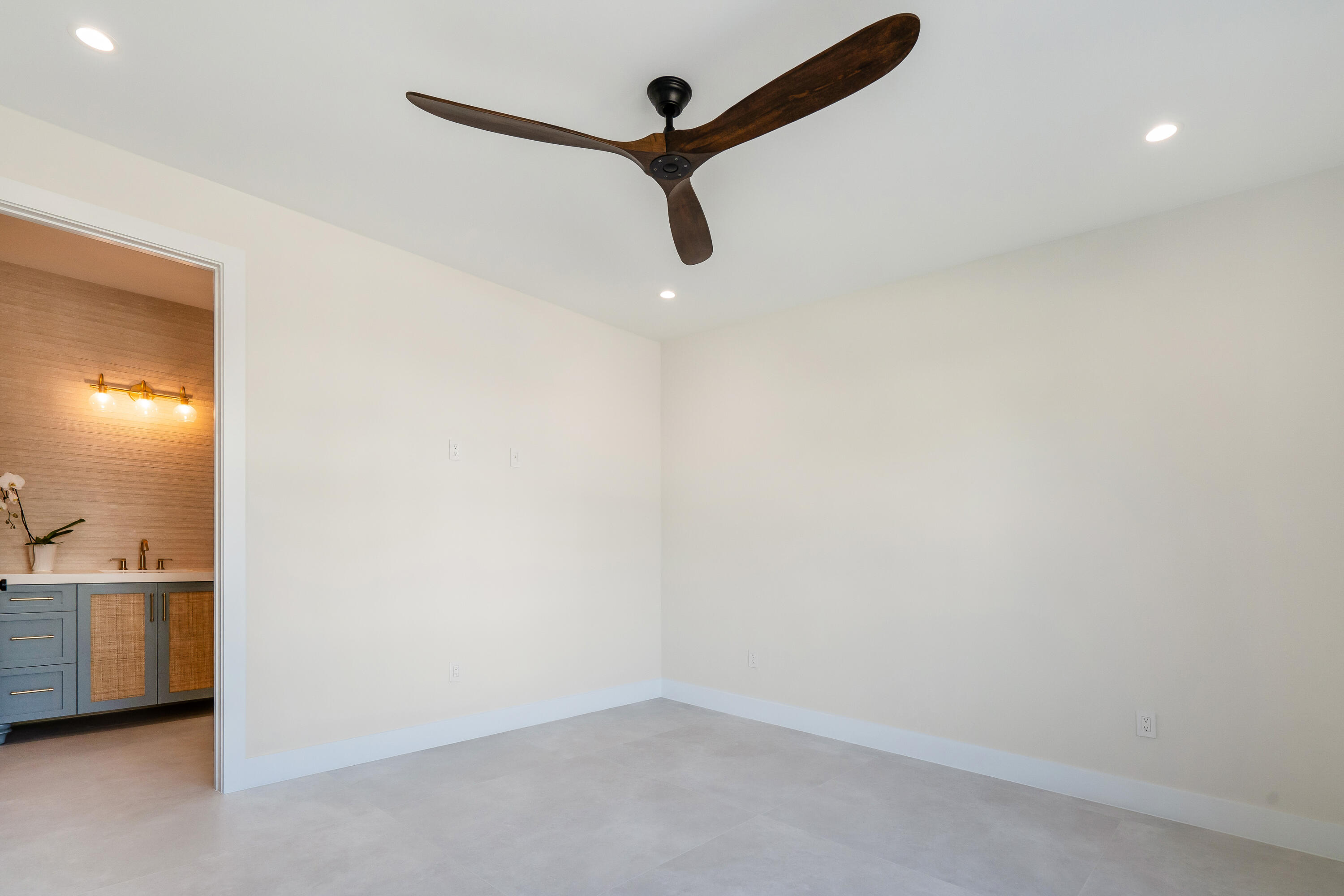 117 Leoni Drive Property Photo 49