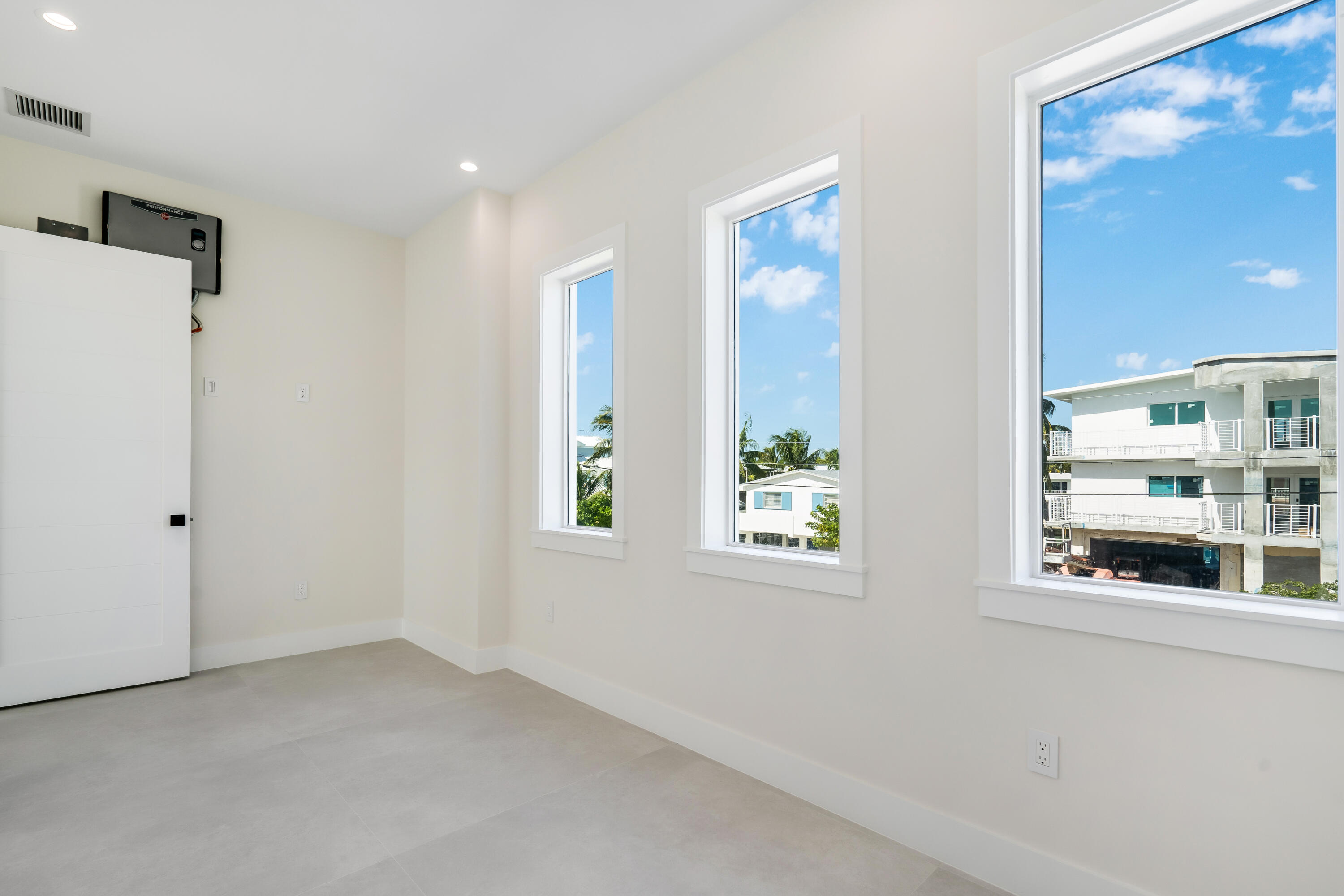117 Leoni Drive Property Photo 64
