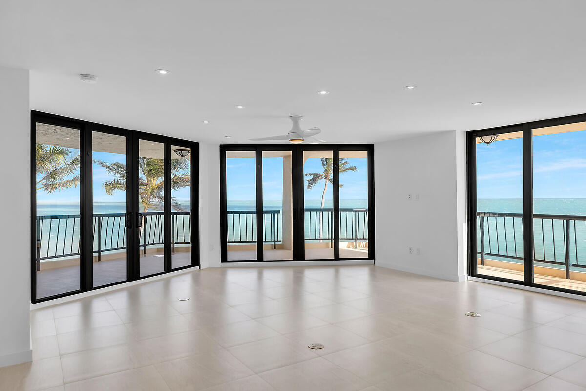 101 E Ocean Drive, C403 Property Photo 7
