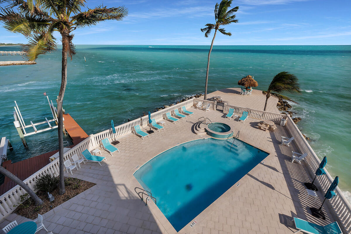 101 E Ocean Drive, C403 Property Photo 80