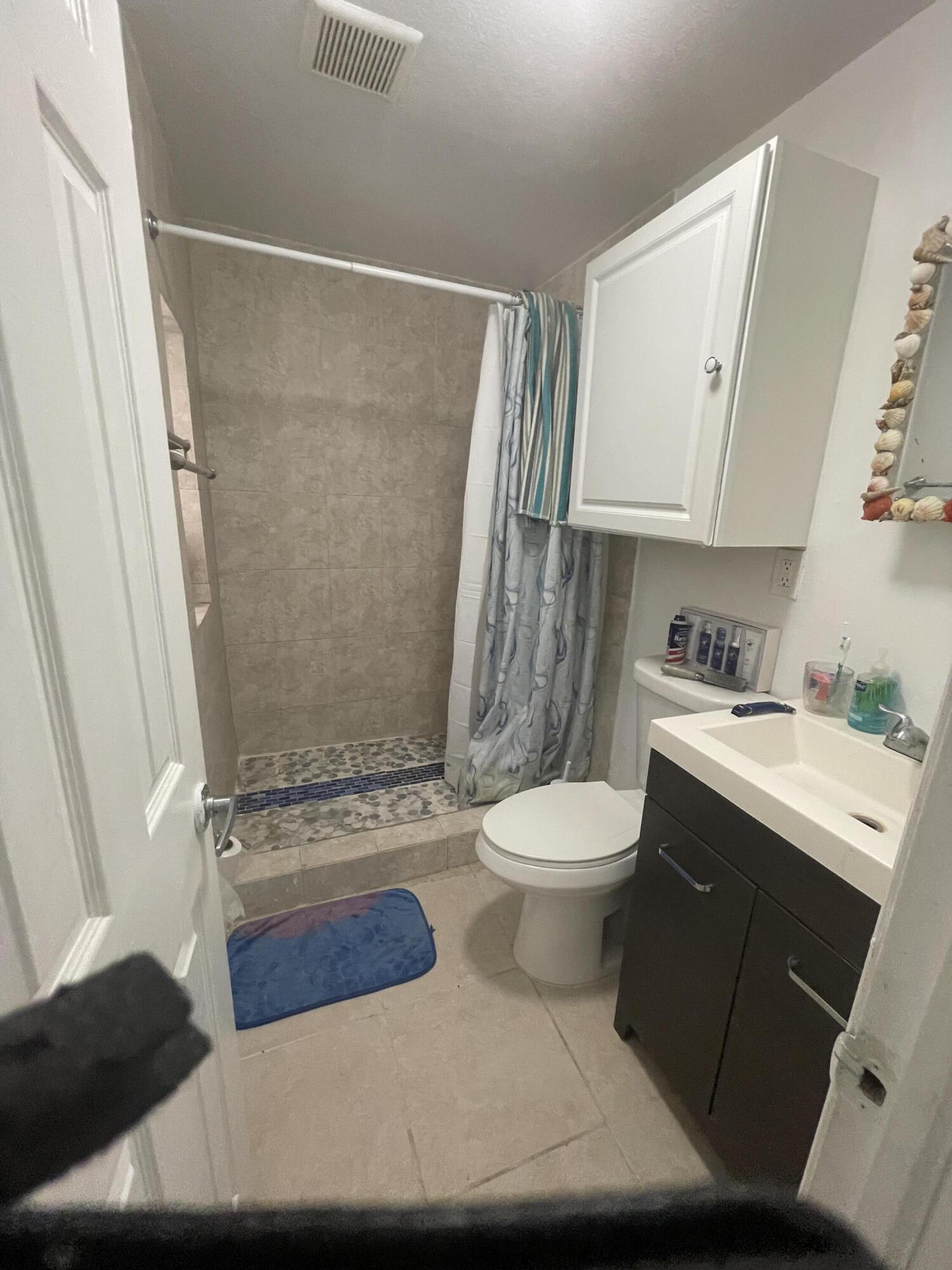 625 73rd Street Property Photo 7