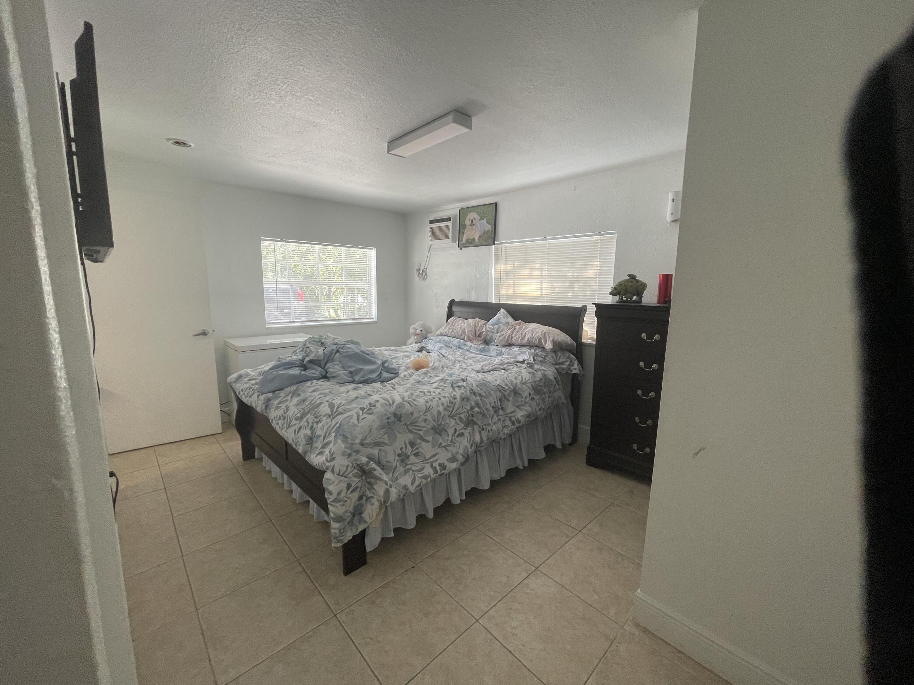 625 73rd Street Property Photo 16
