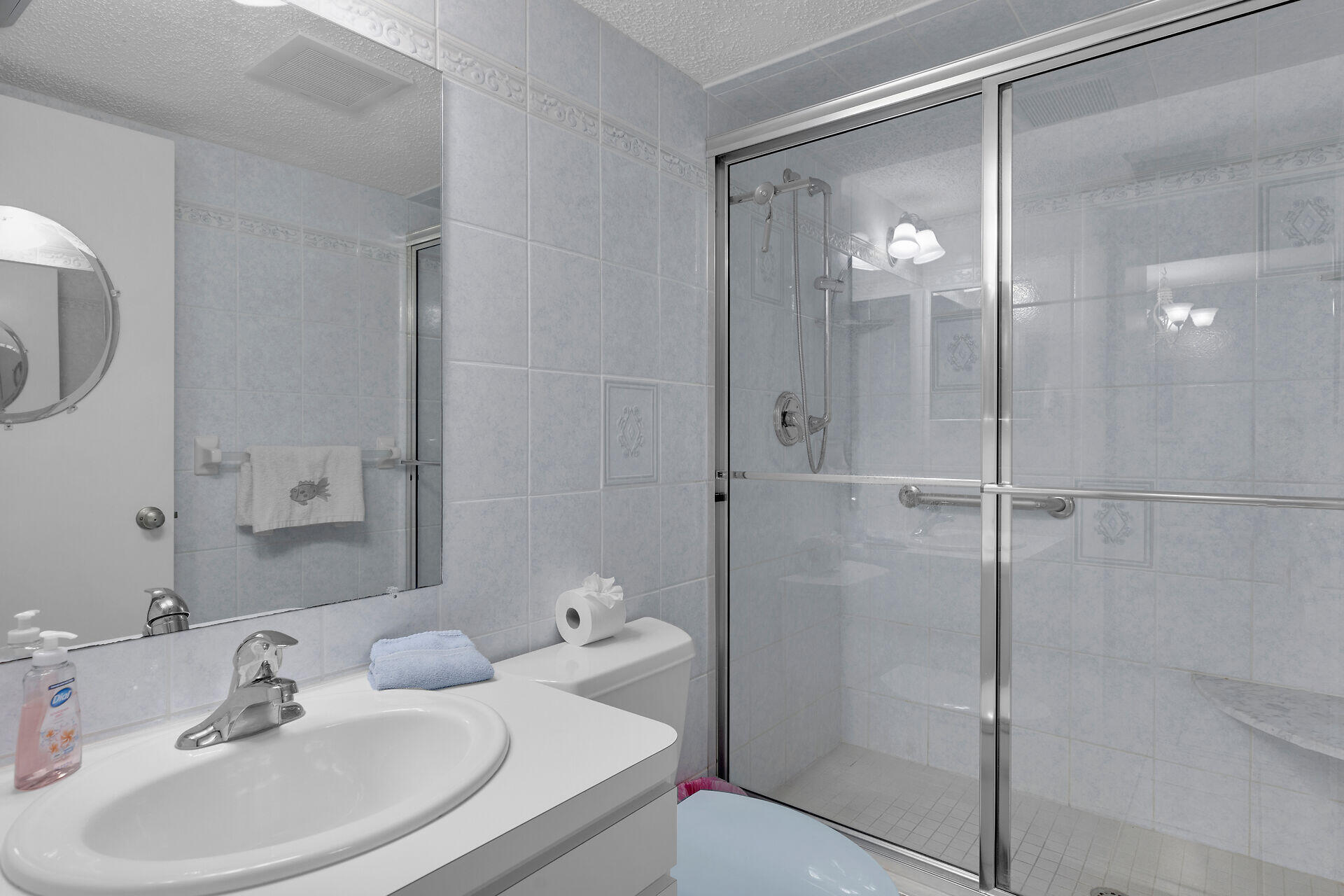 201 E Ocean Drive, 311 Property Photo 14