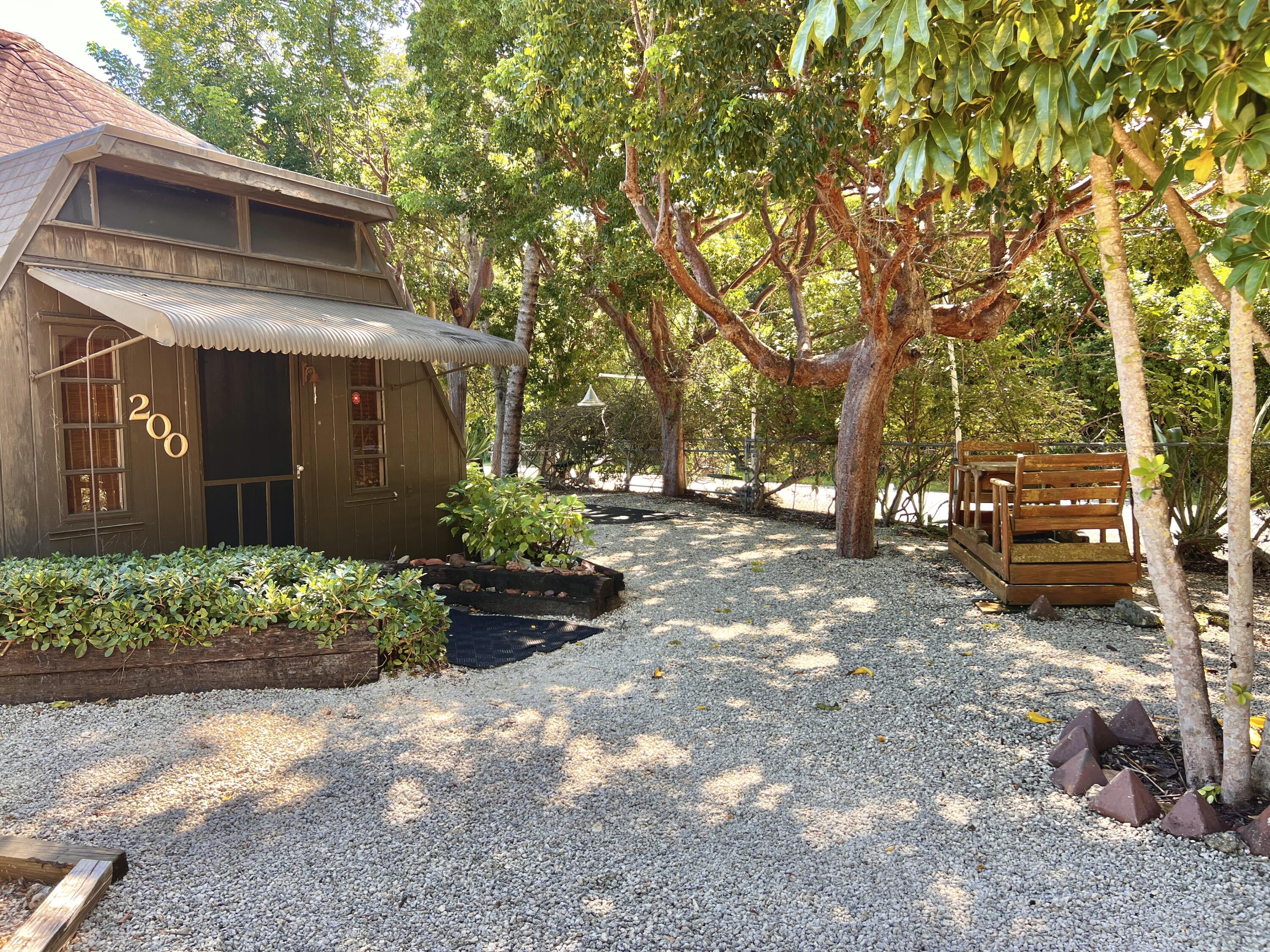 200 Cuba Road Property Photo 4