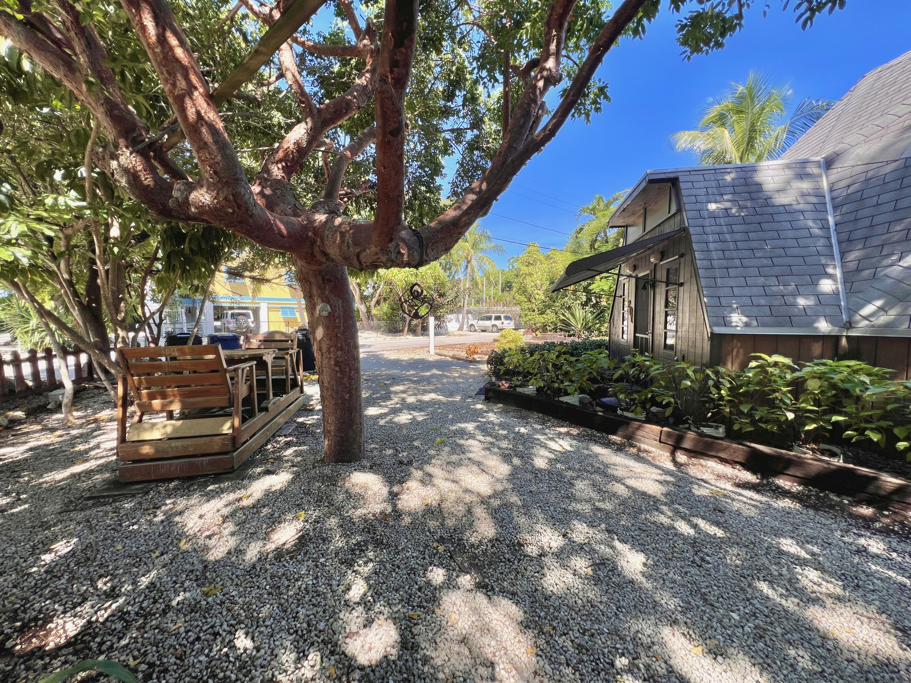 200 Cuba Road Property Photo 5