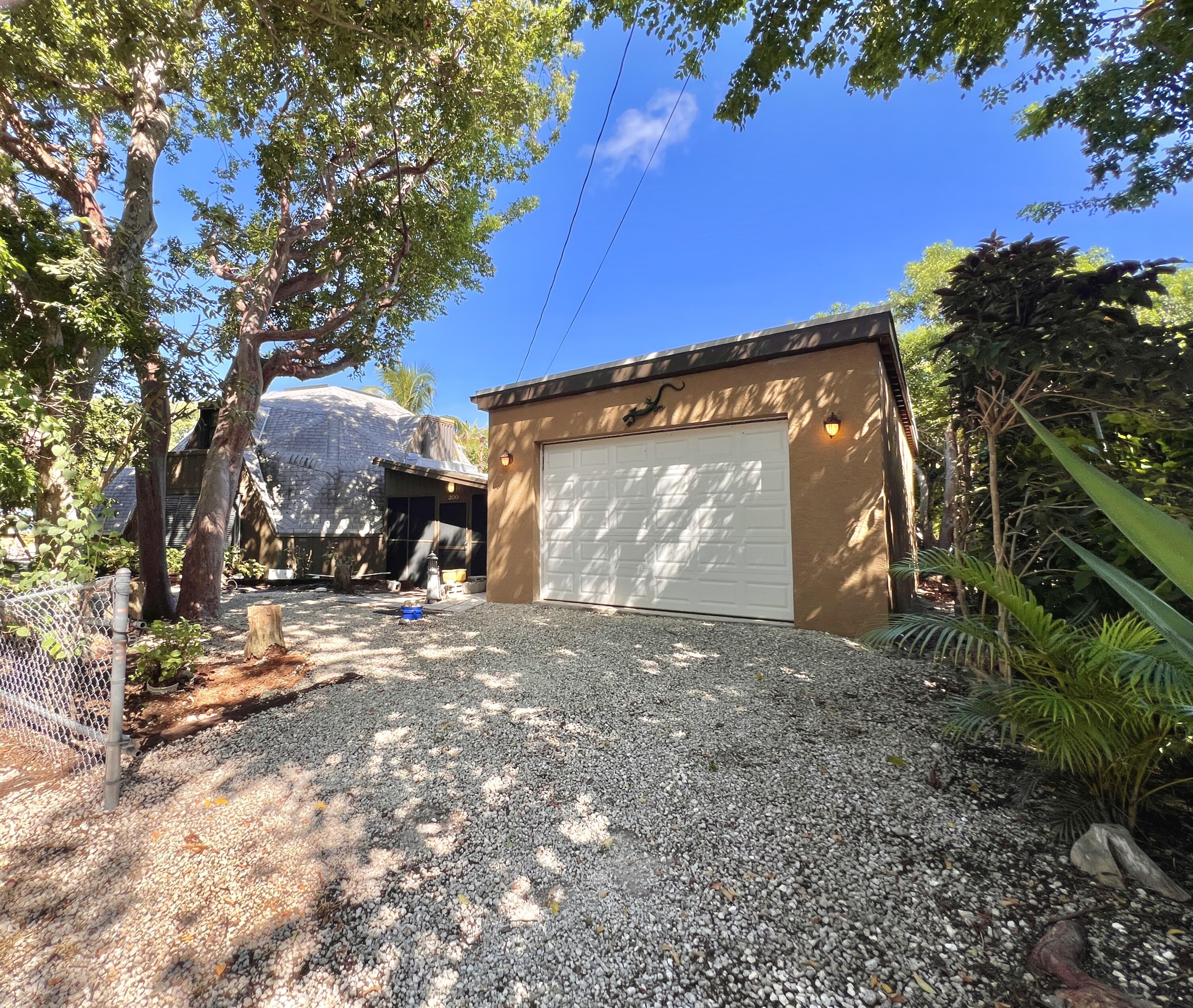 200 Cuba Road Property Photo 8