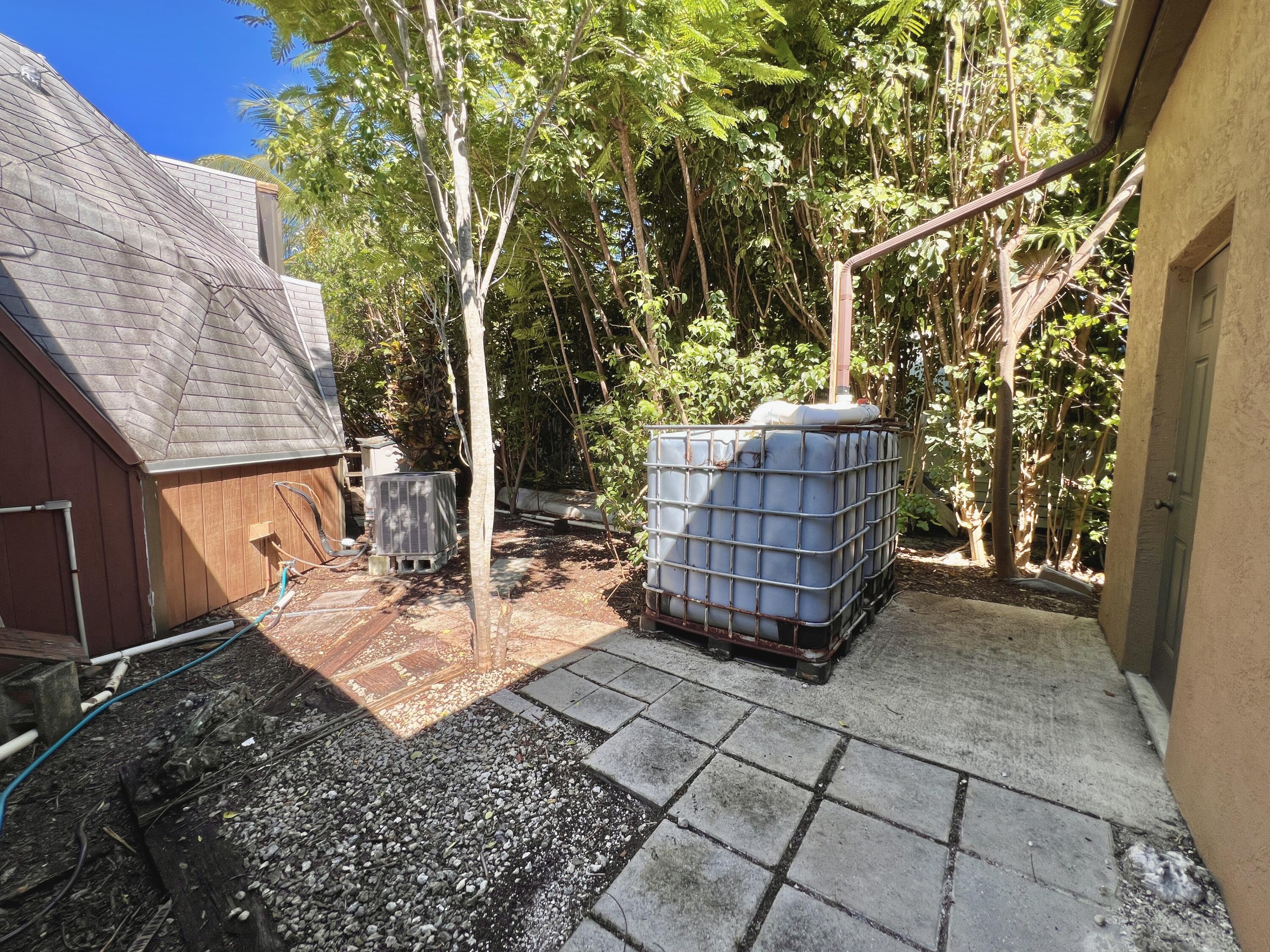 200 Cuba Road Property Photo 14