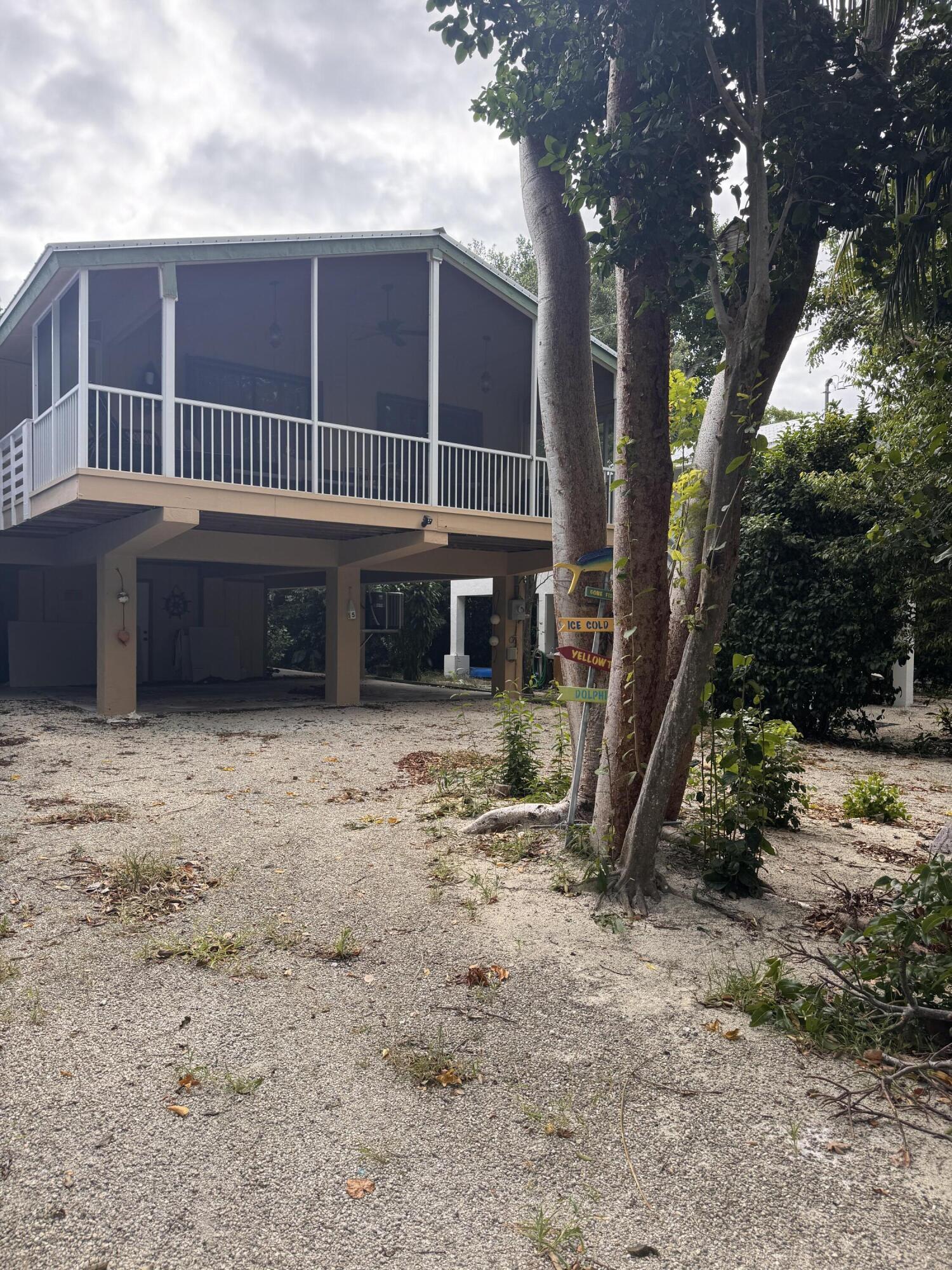 32 Pompano Avenue Property Photo 1