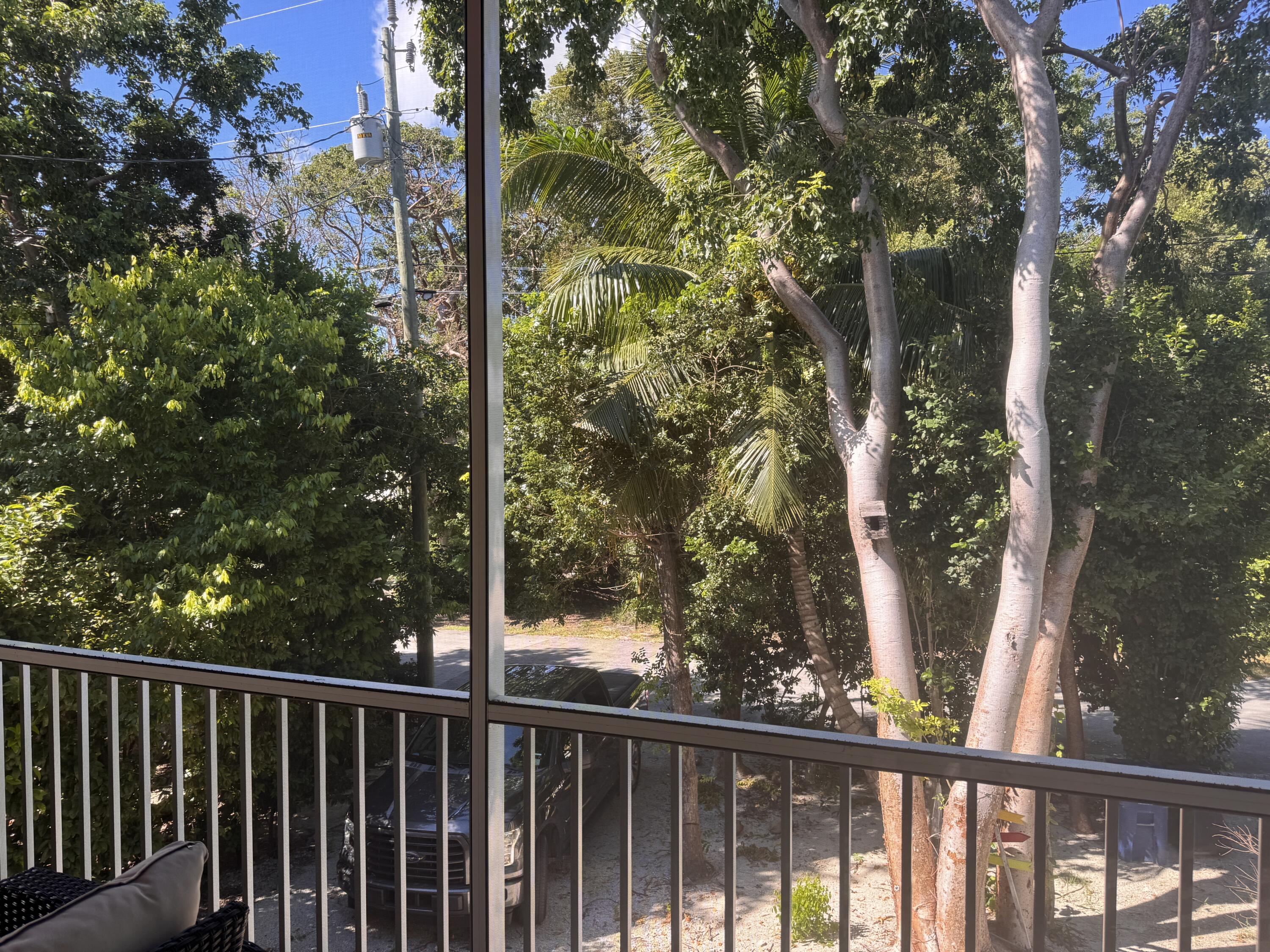 32 Pompano Avenue Property Photo 2