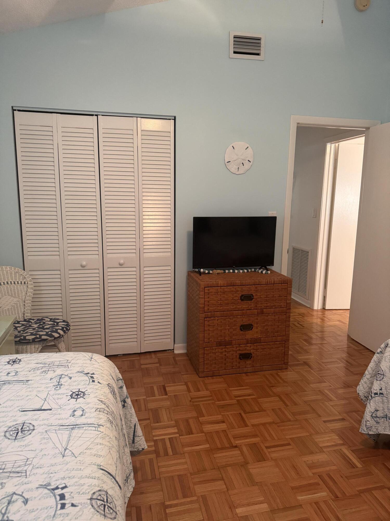 32 Pompano Avenue Property Photo 25