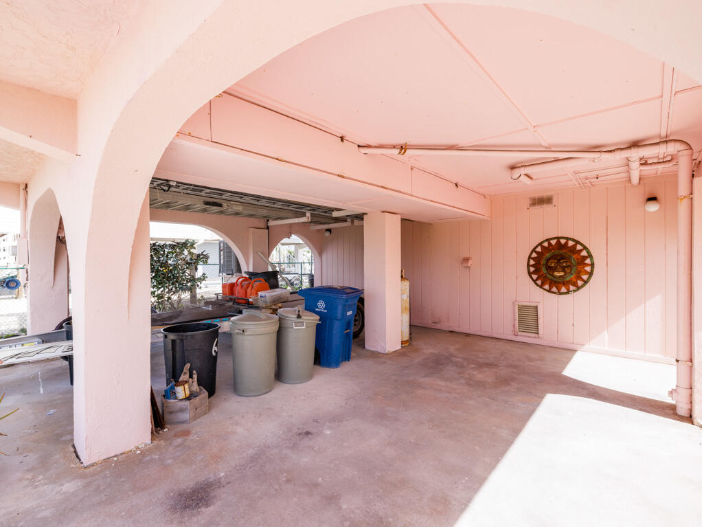 61 W Cahill Court Property Photo 19