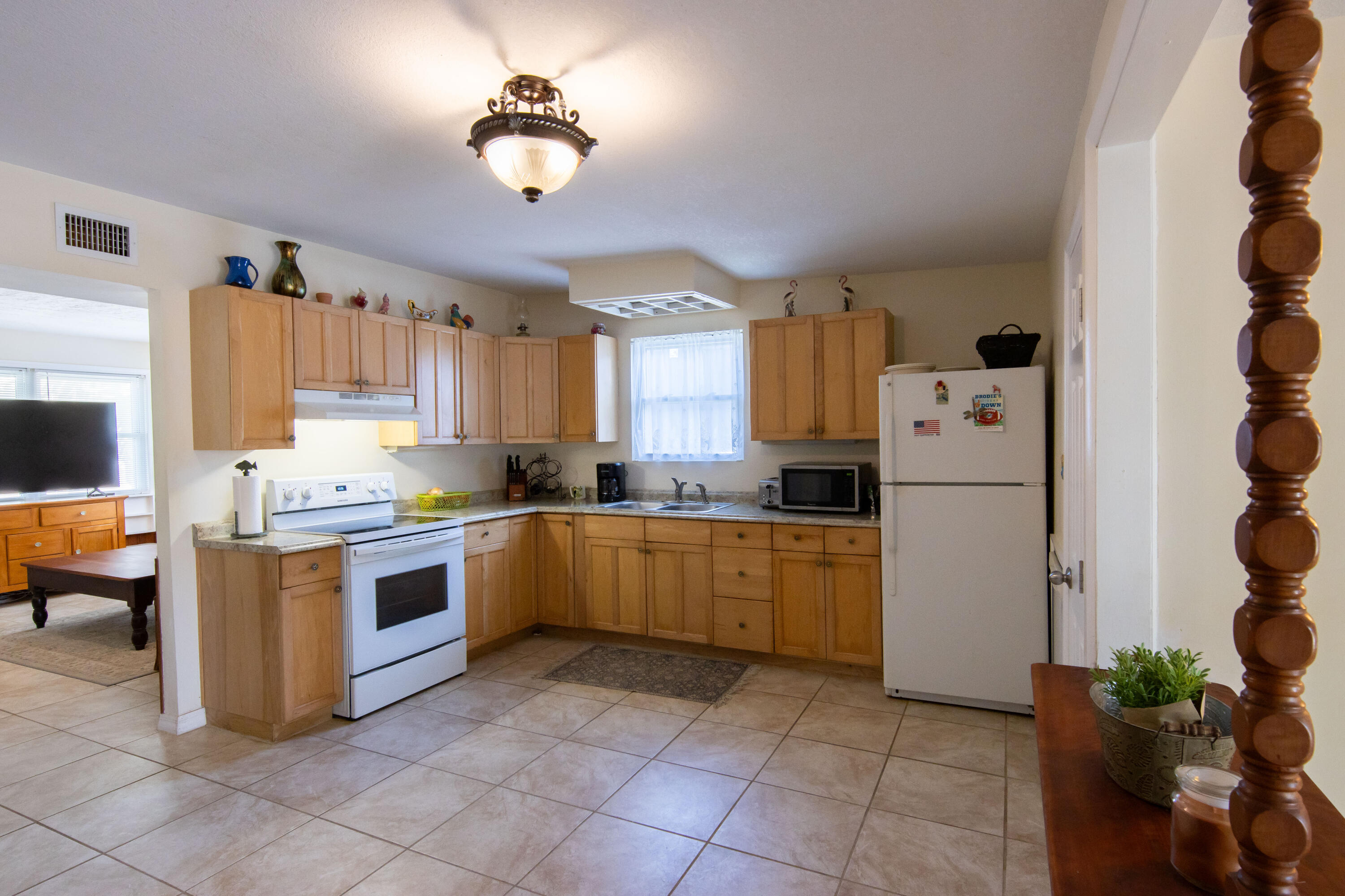 29030 Iris Drive Property Photo 7