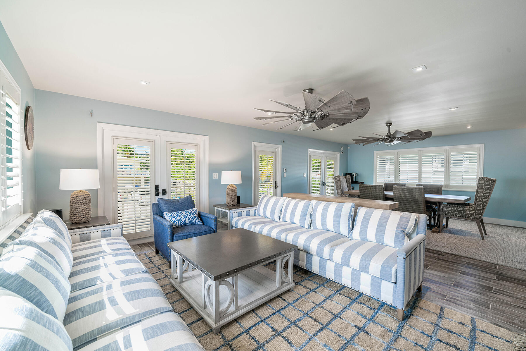 264 S Coconut Palm Boulevard Property Photo 18